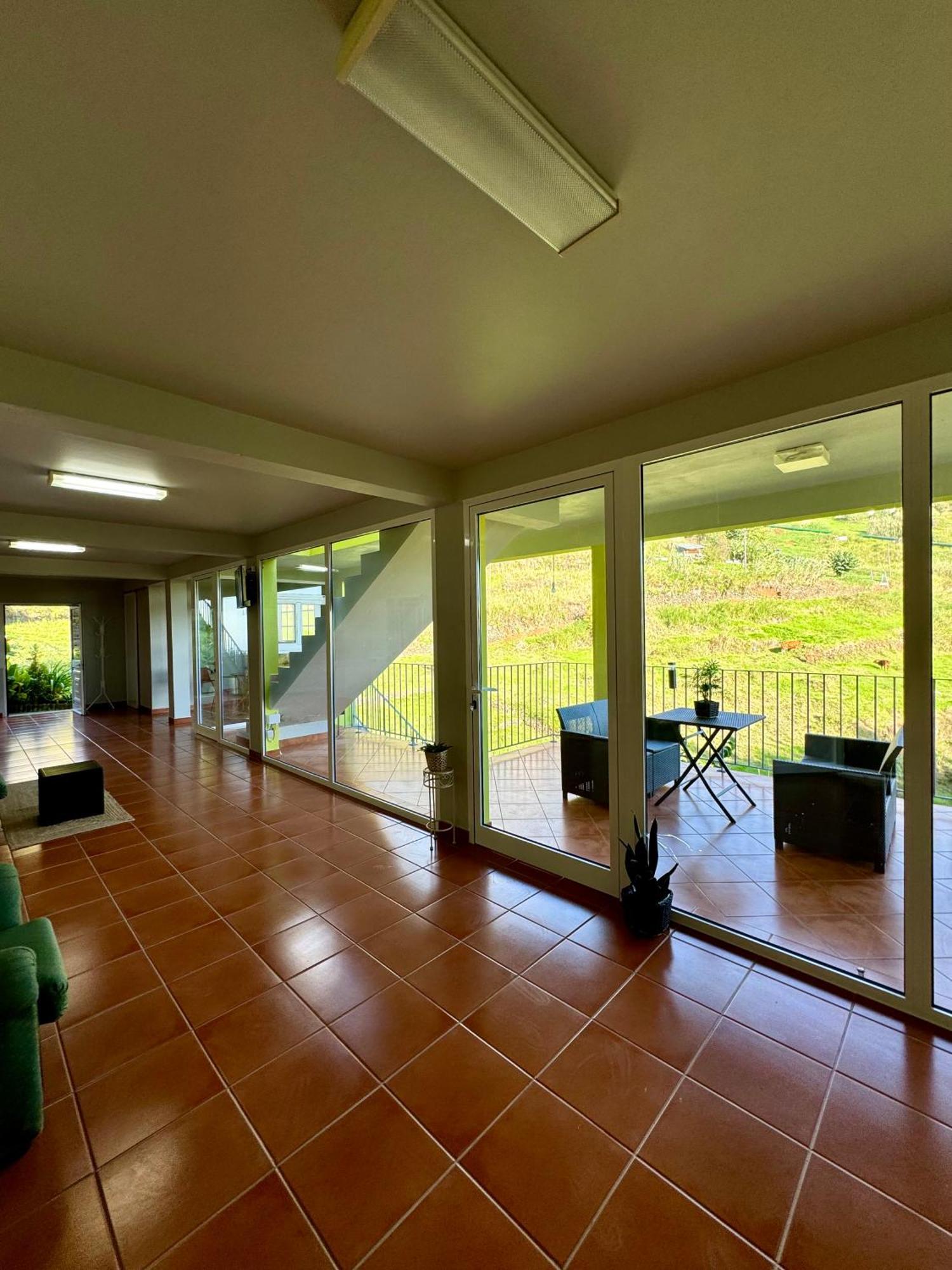 House Apartment *