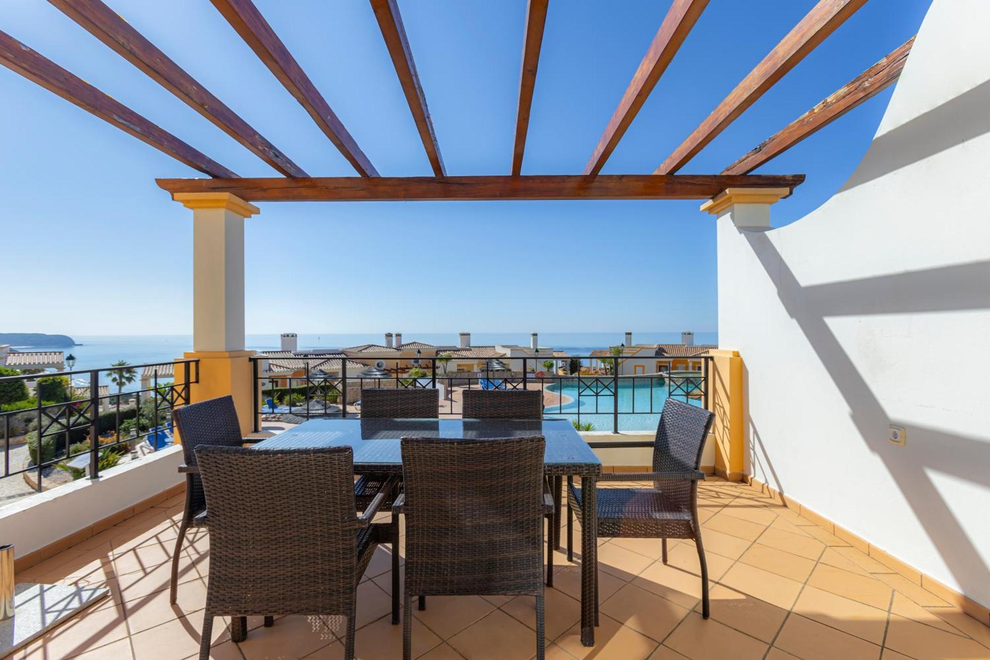 Resort The View - Santo Antonio Villas, Golf & 4*