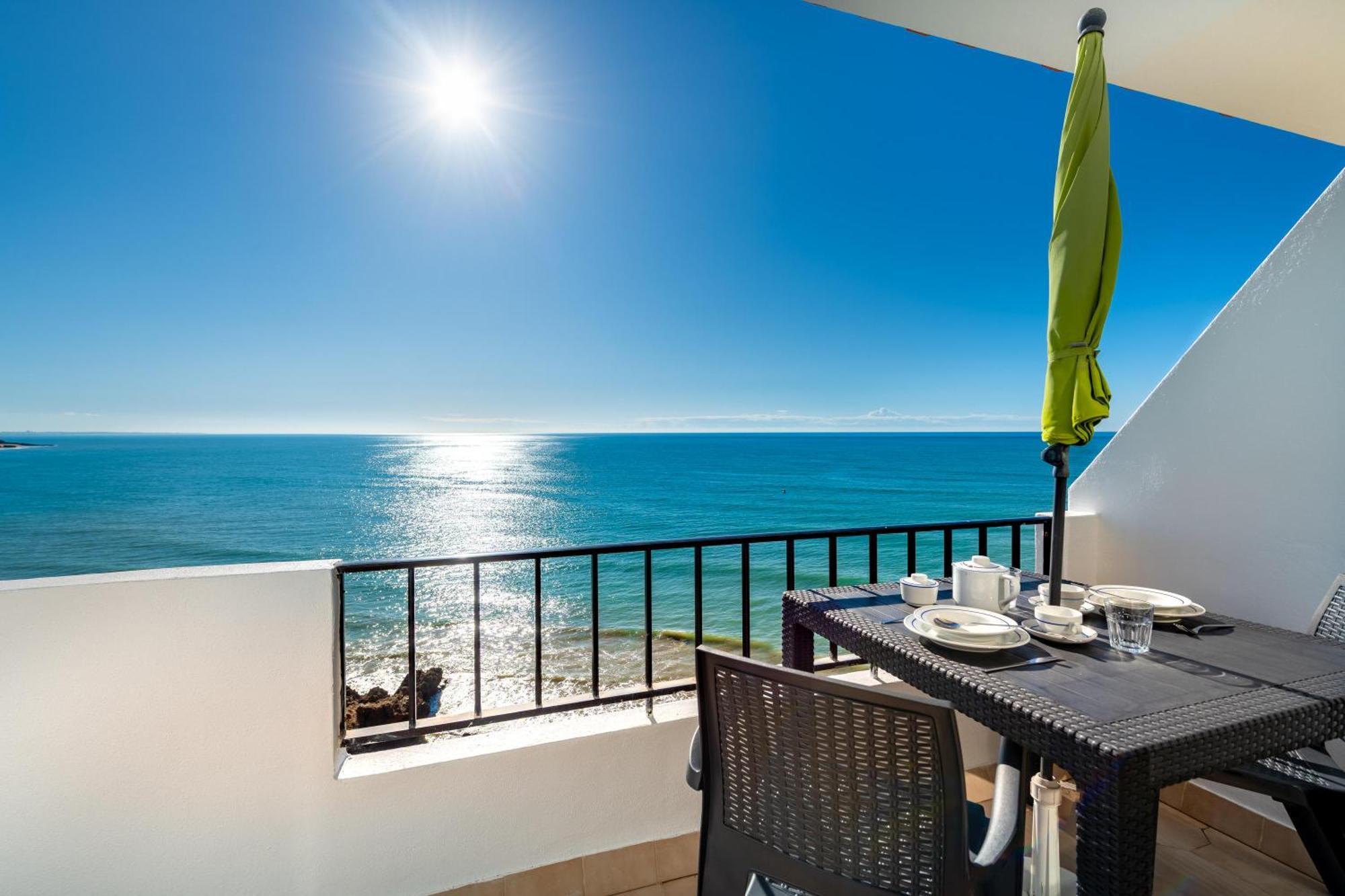 Sunset Azul - Sea View - Free Wifi - By Bedzy * Albufeira