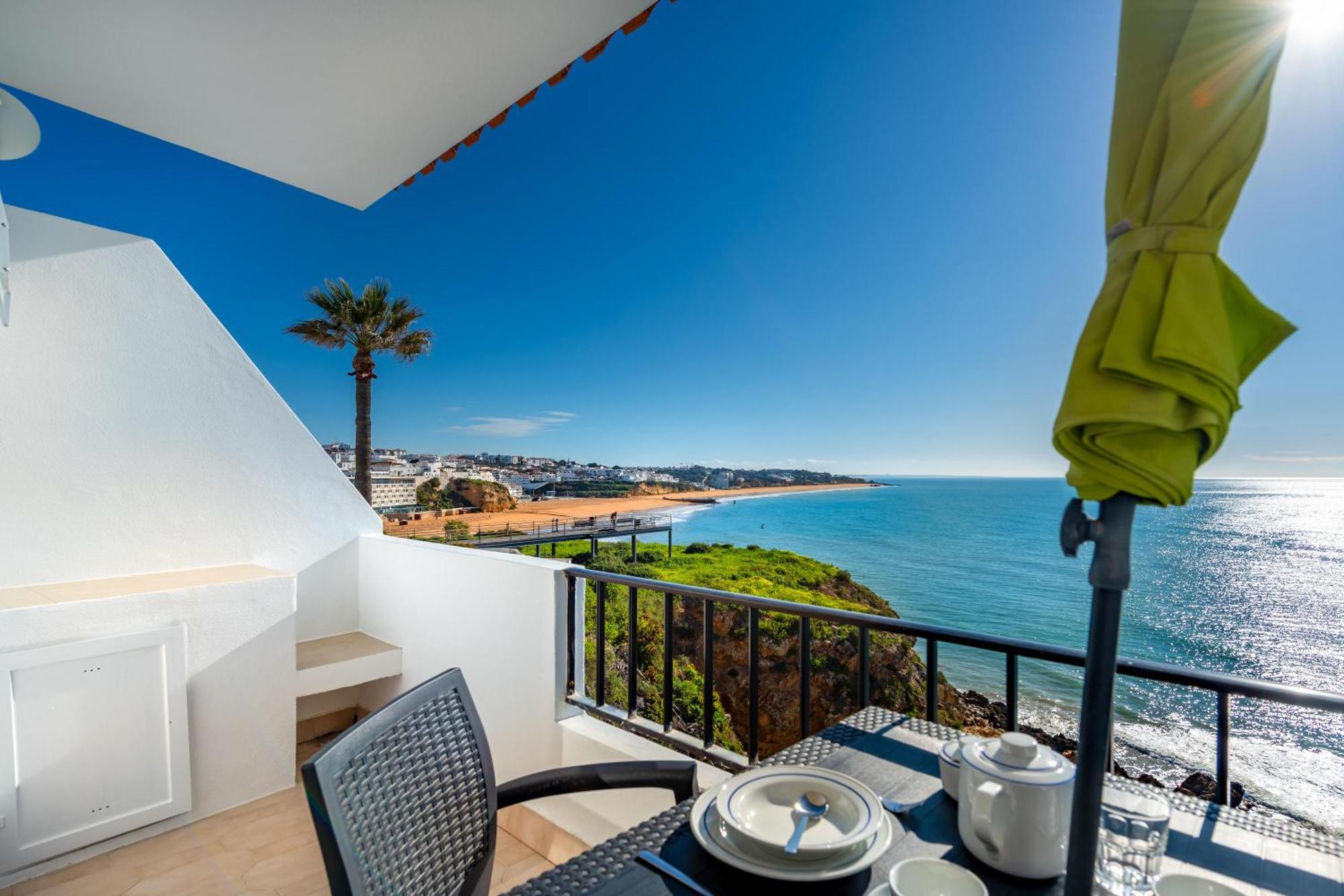 Sunset Azul - Sea View - Free Wifi - By Bedzy Albufeira