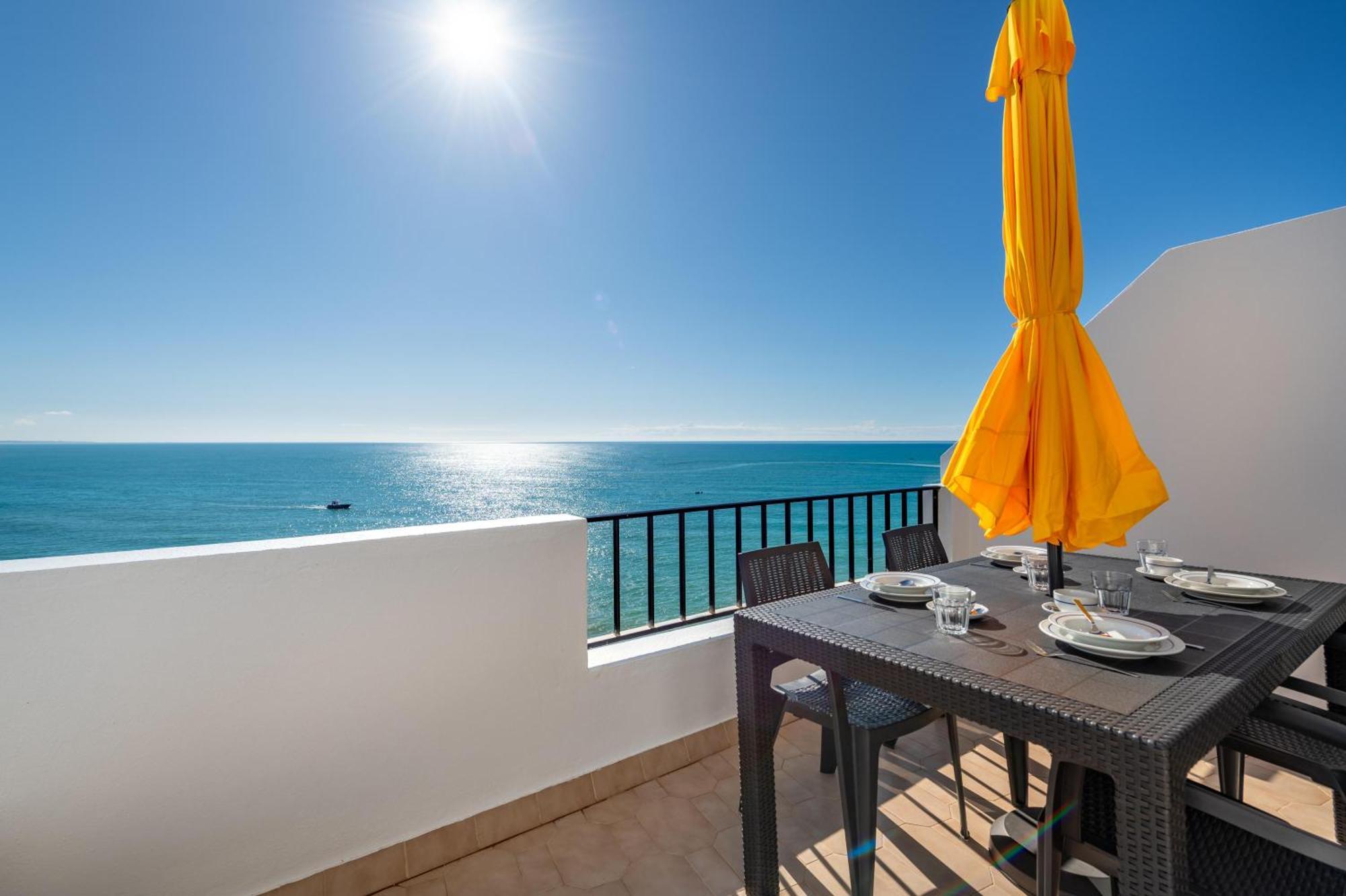 Sunset Azul - Sea View - Free Wifi - By Bedzy Albufeira