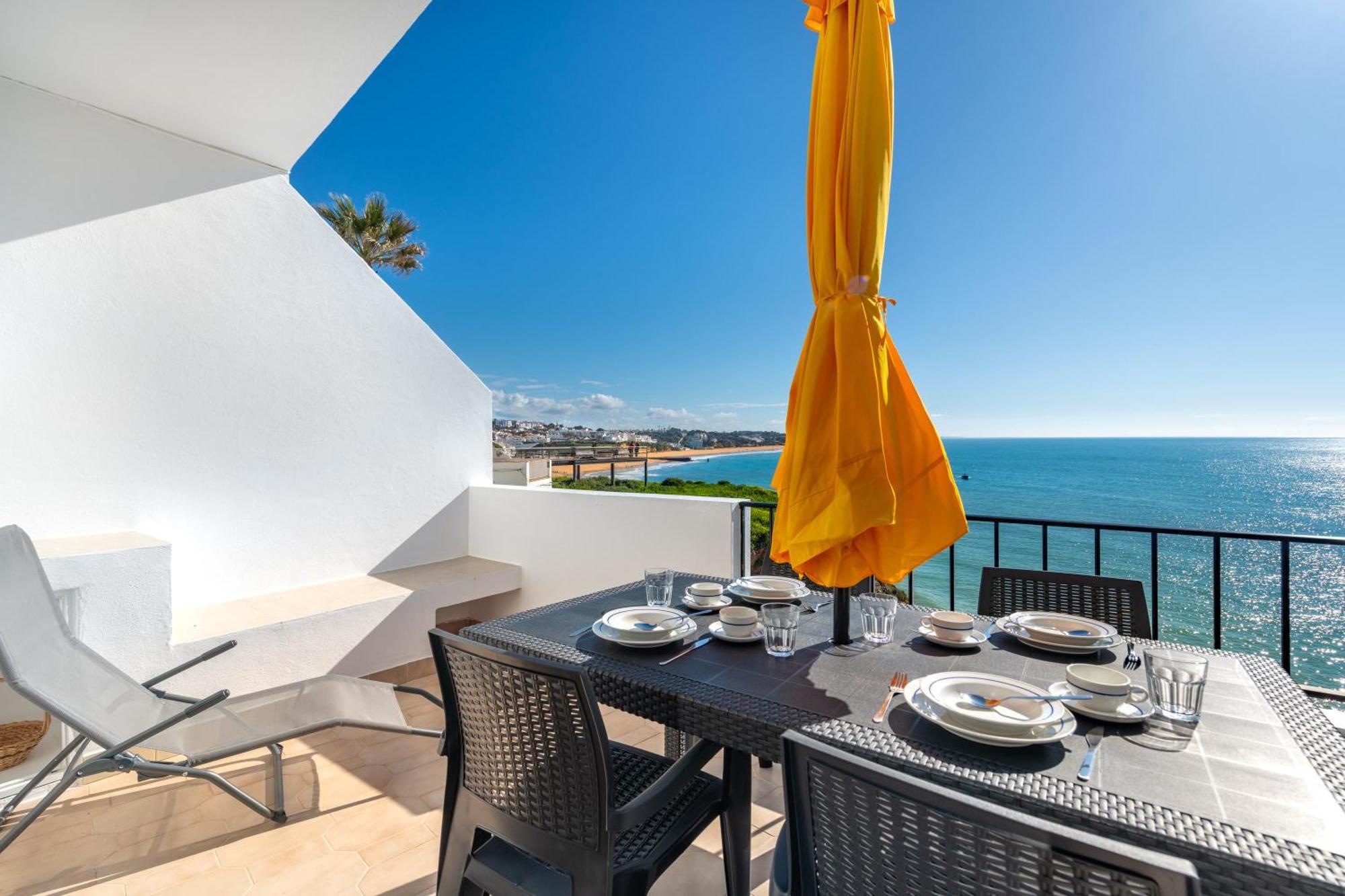Sunset Azul - Sea View - Free Wifi - By Bedzy * Albufeira