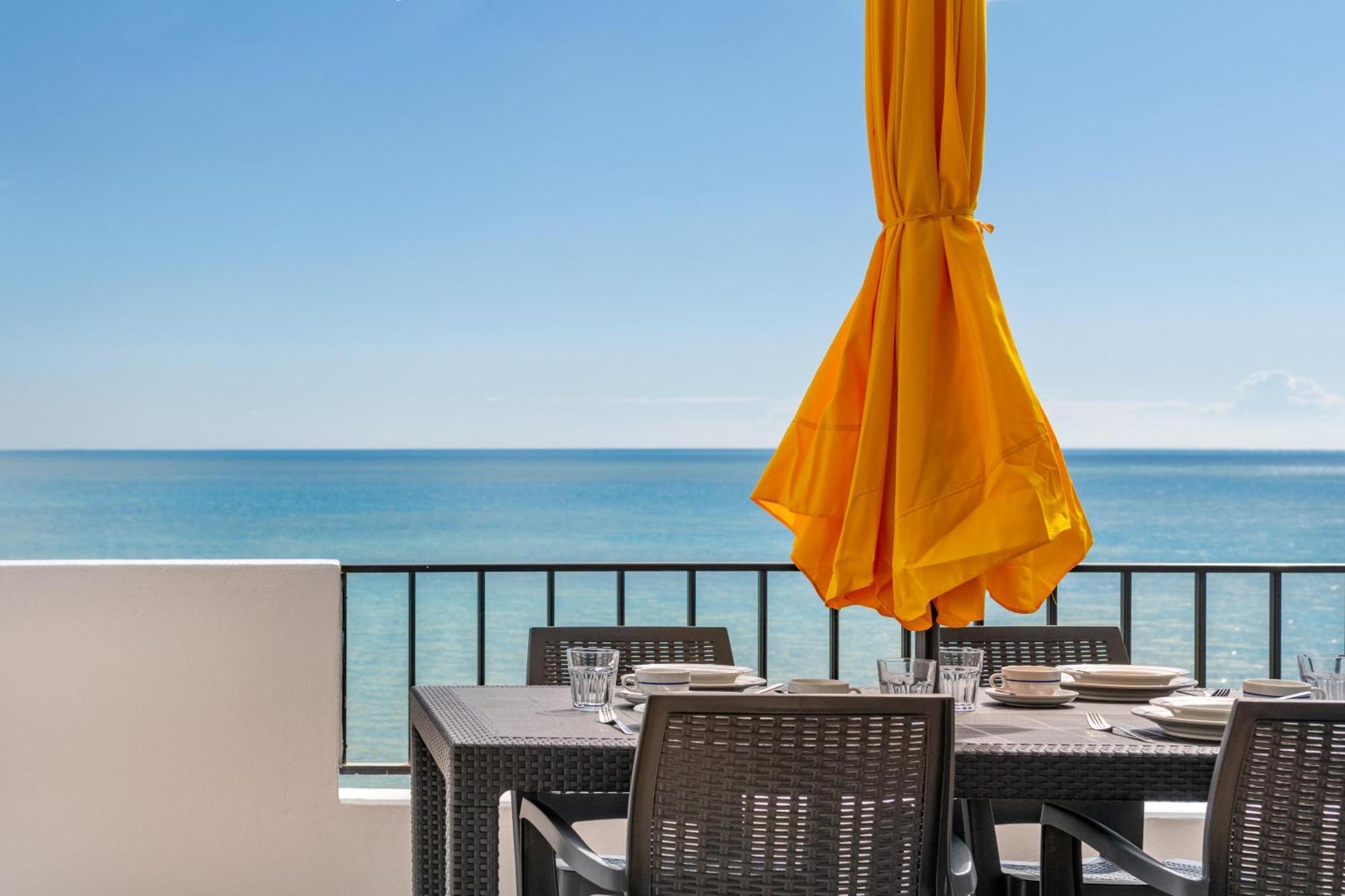 Sunset Azul - Sea View - Free Wifi - By Bedzy Apartment Albufeira