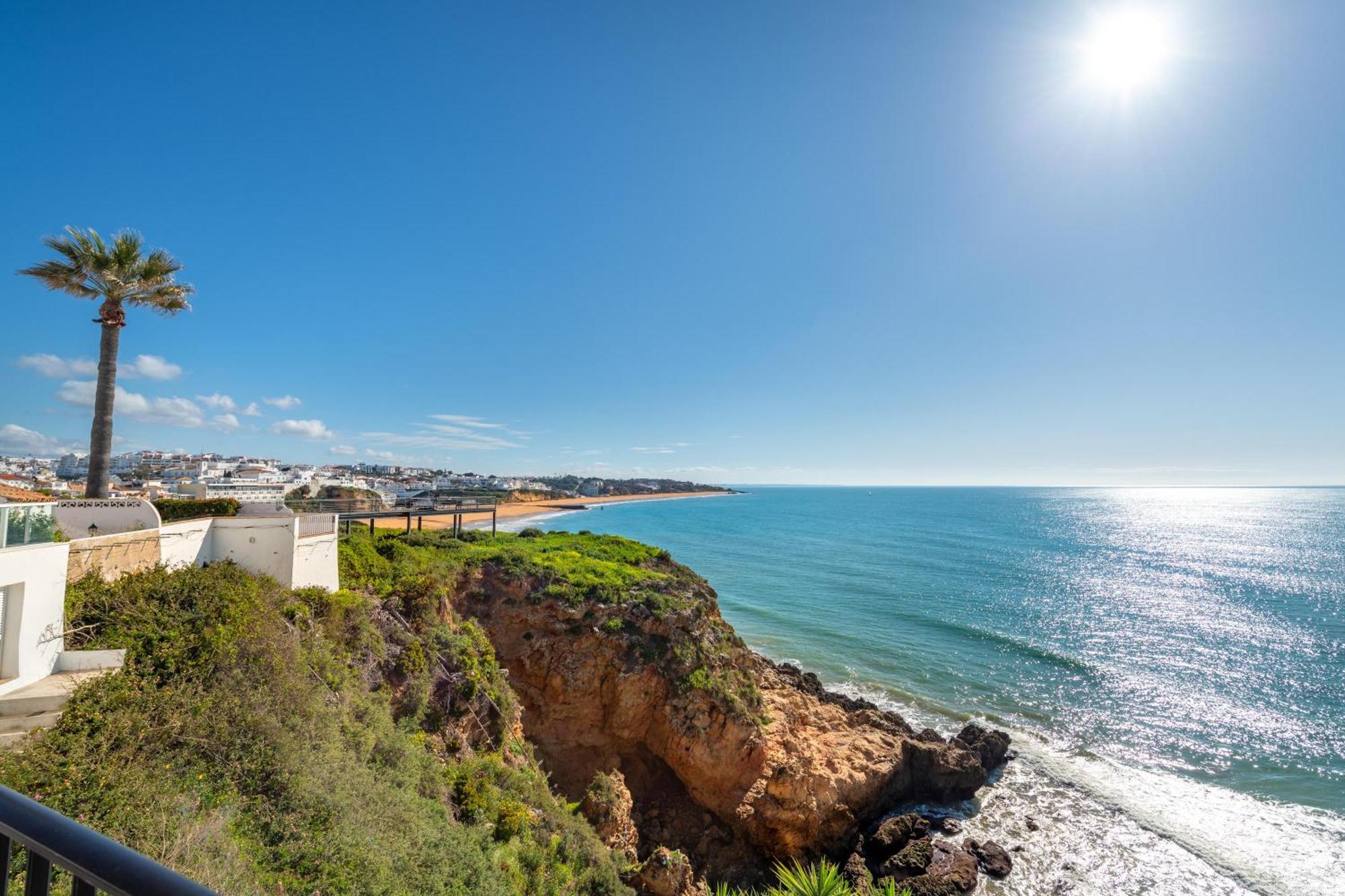 Sunset Azul - Sea View - Free Wifi - By Bedzy Apartment *