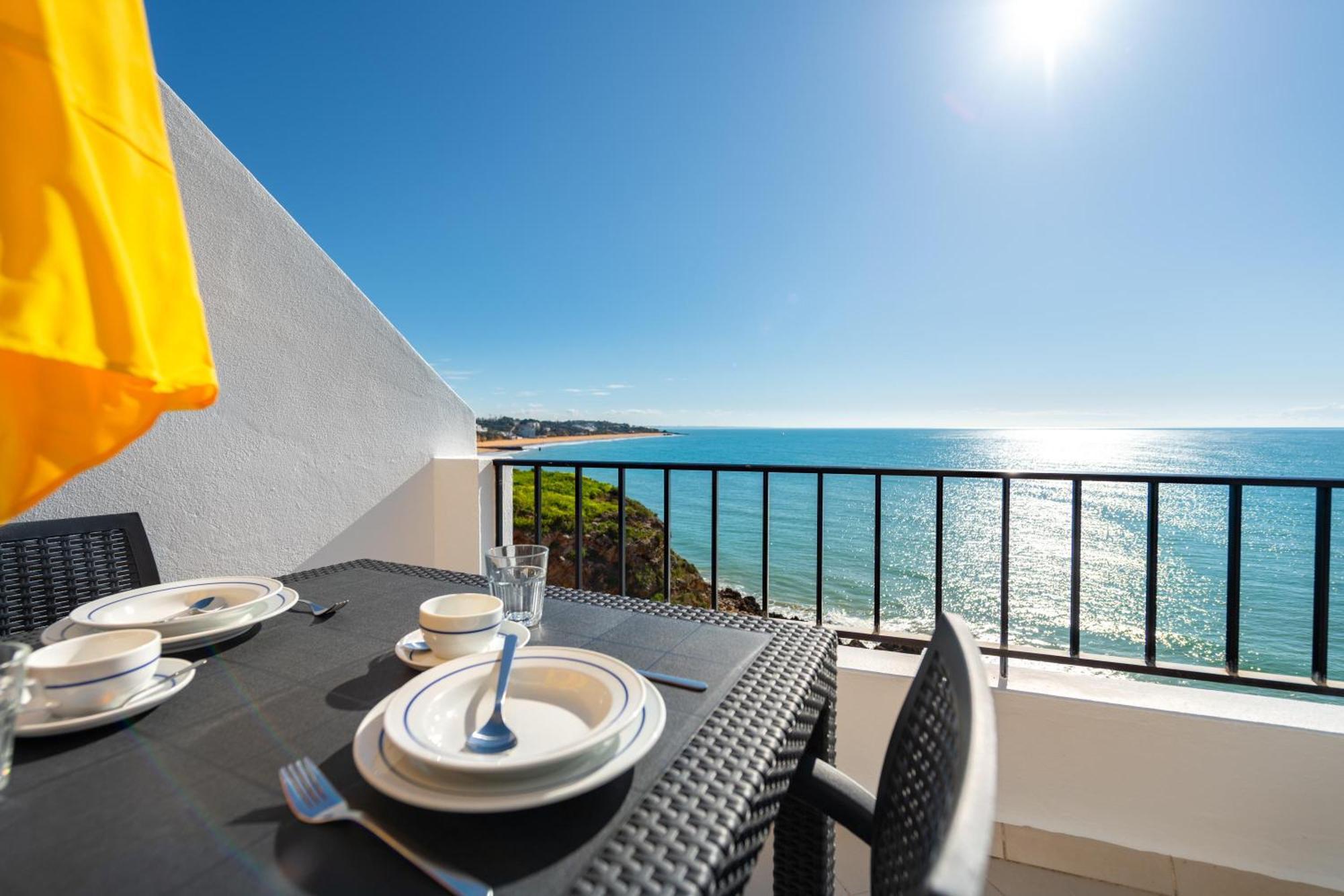 Sunset Azul - Sea View - Free Wifi - By Bedzy *