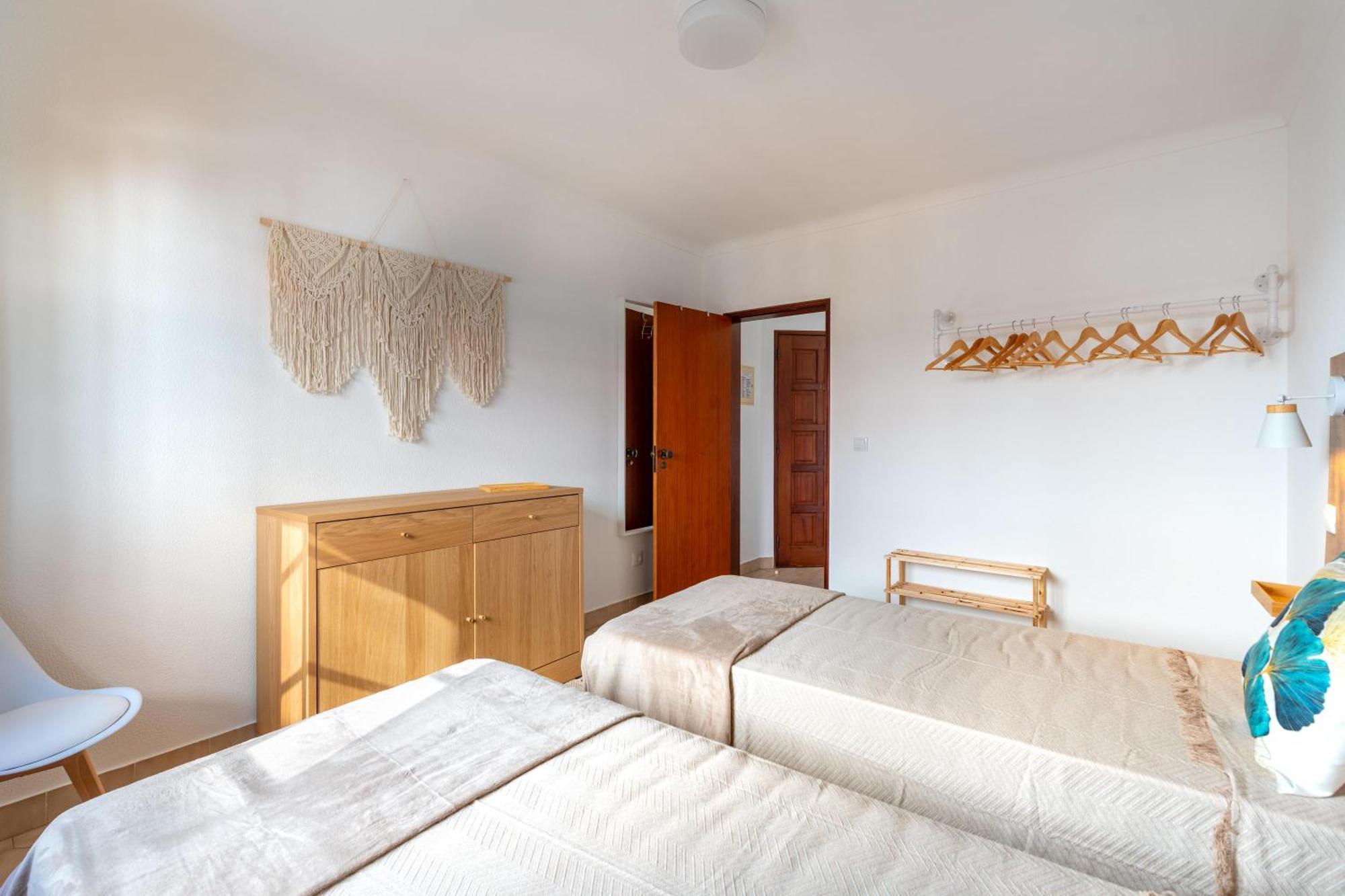 Apartment Sunset Azul - Sea View - Free Wifi - By Bedzy Albufeira