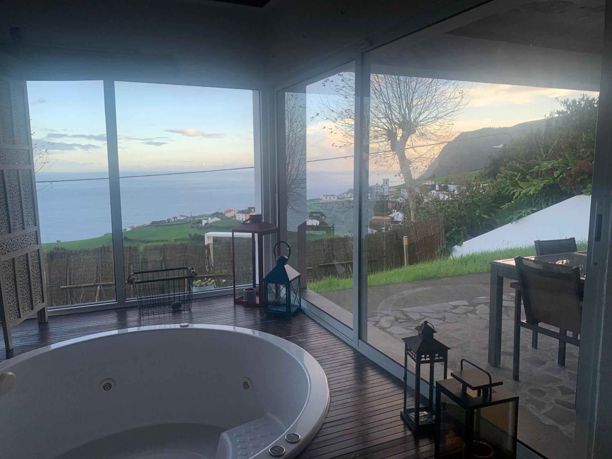 Сasa de vacaciones Sunrise House Azores - Jacuzzi Nordeste (Azores)