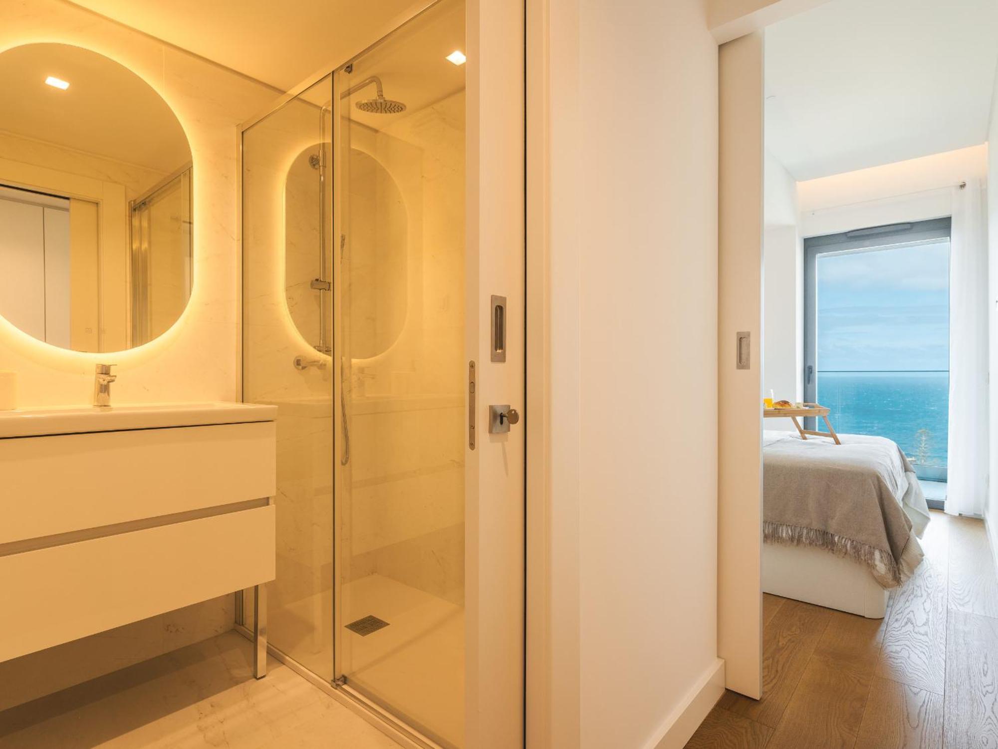 Glamorous By Atlantic Apartment