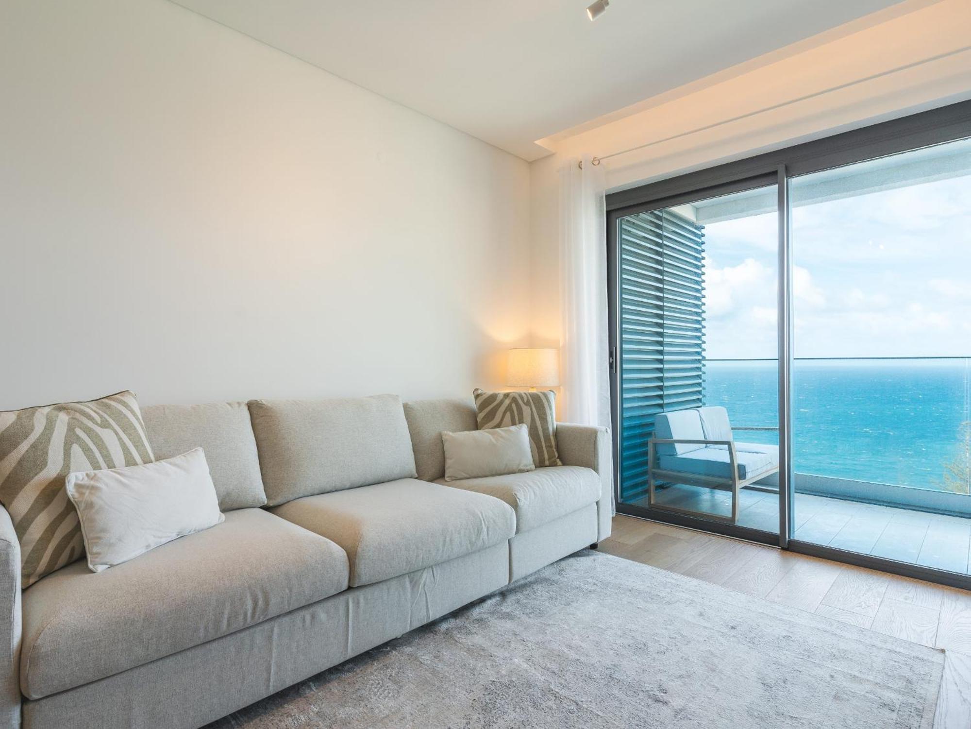 Glamorous By Atlantic Apartment *