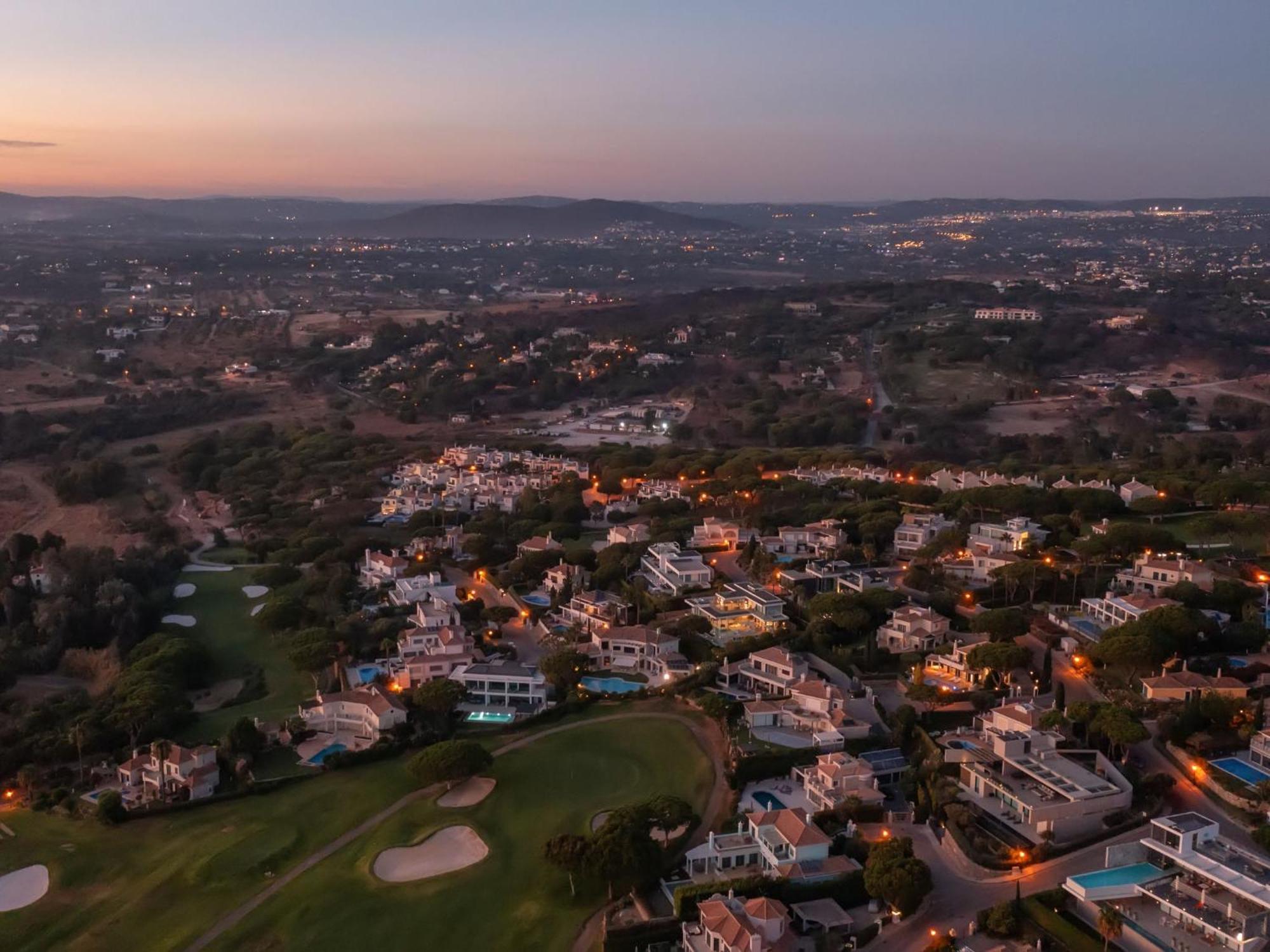 Vista Do Mar E Golf By Interhome Vale do Lobo