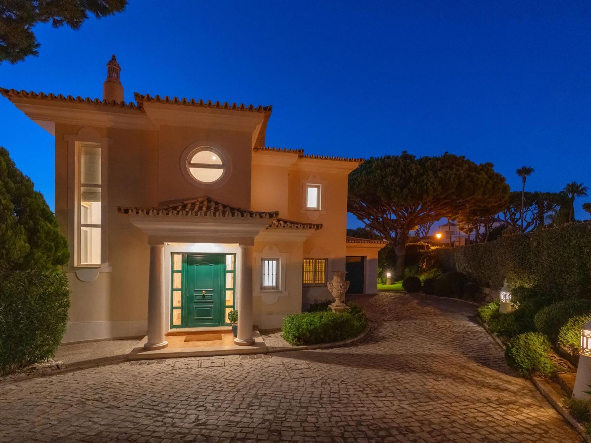 Vista Do Mar E Golf By Interhome Villa