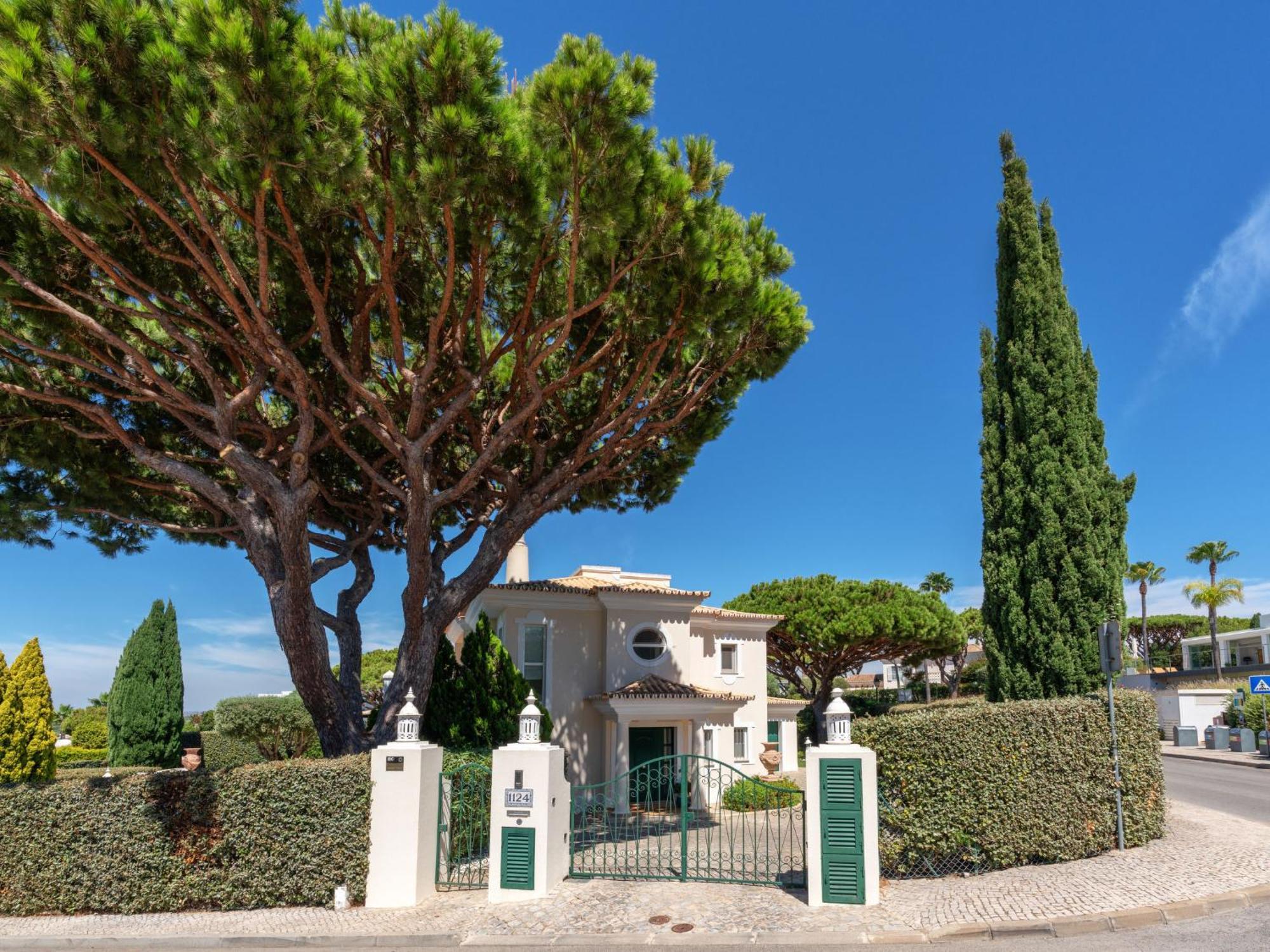 Vista Do Mar E Golf By Interhome Villa Vale do Lobo