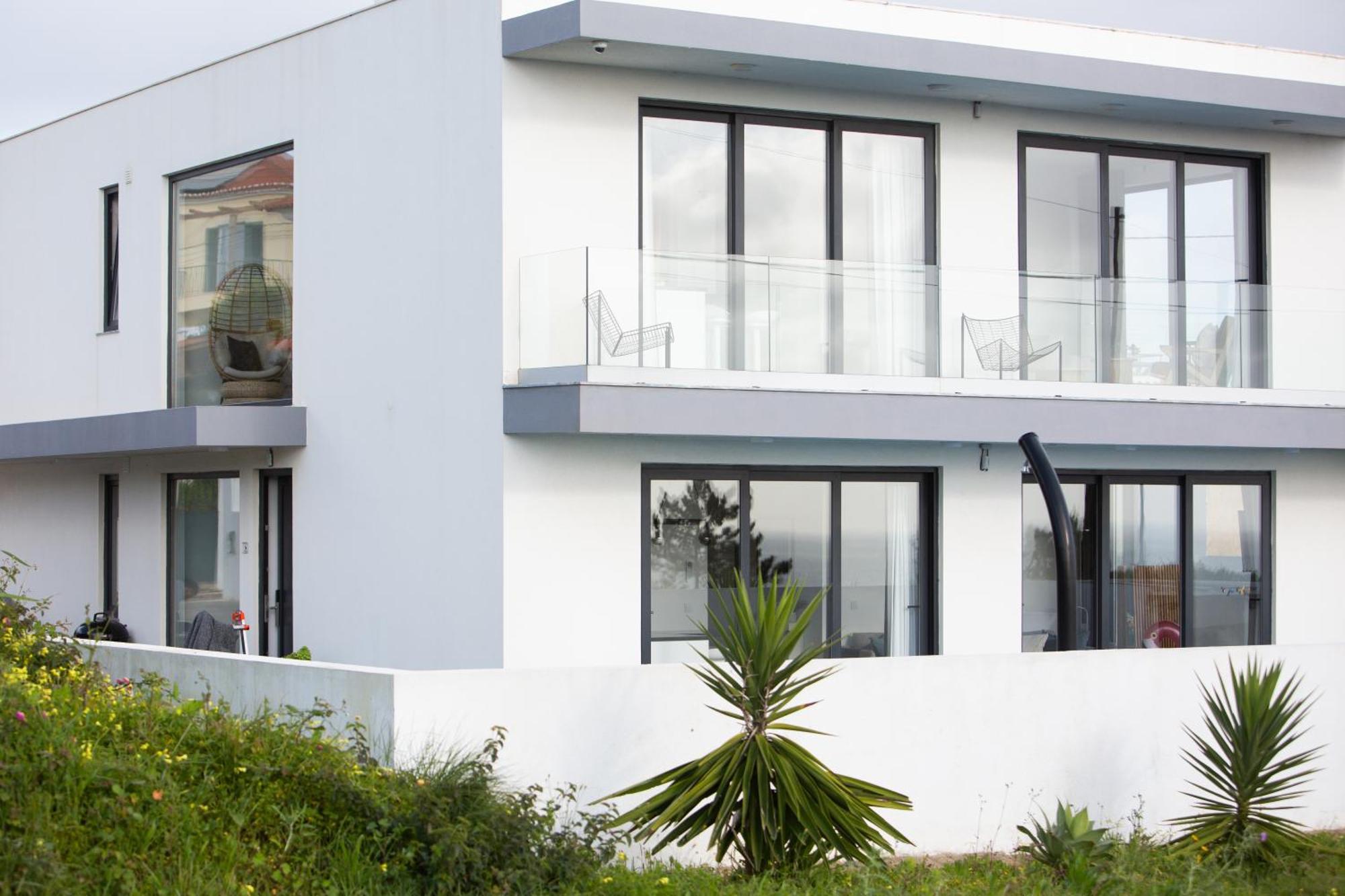 Praceta Porthaus - Entire Private Main Holiday home