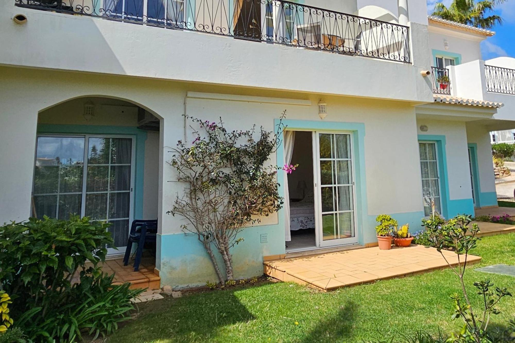 Quinta Da Floresta - Santo Antonio Villas, Golf & 4* Budens