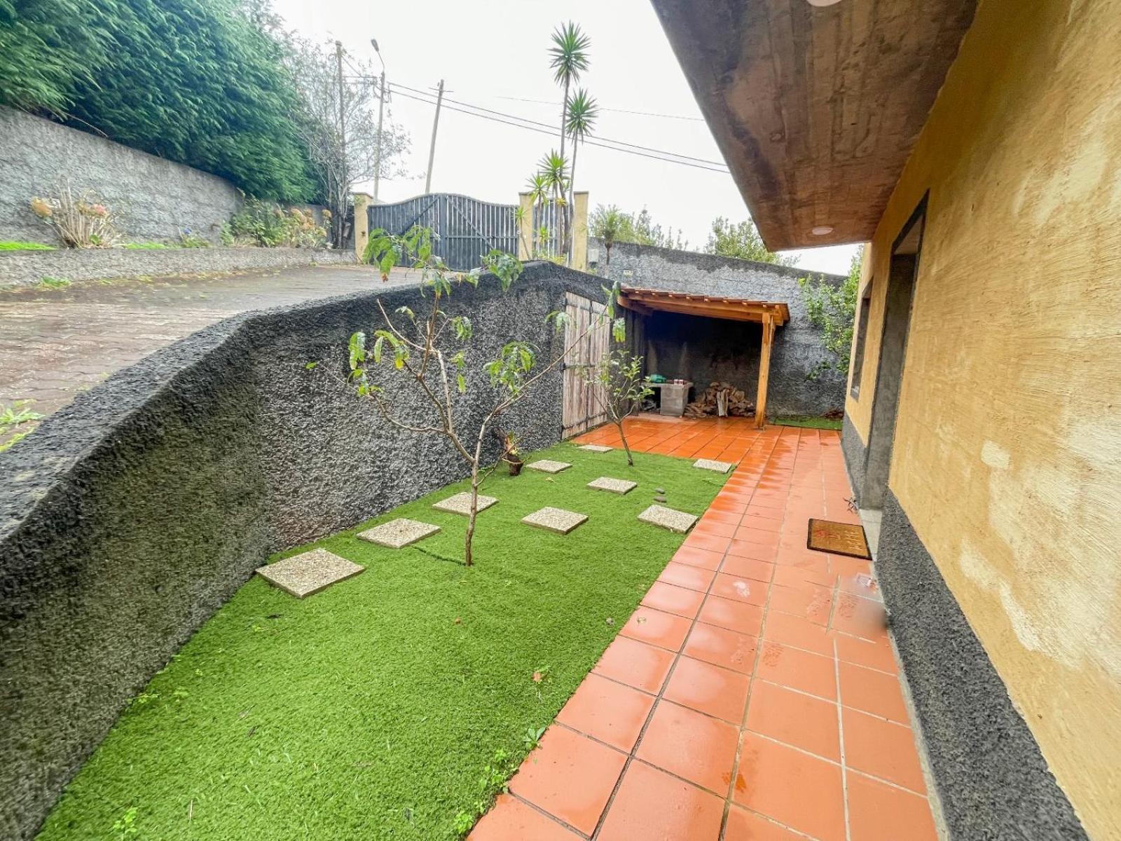 Petras Madeira Hideaway *