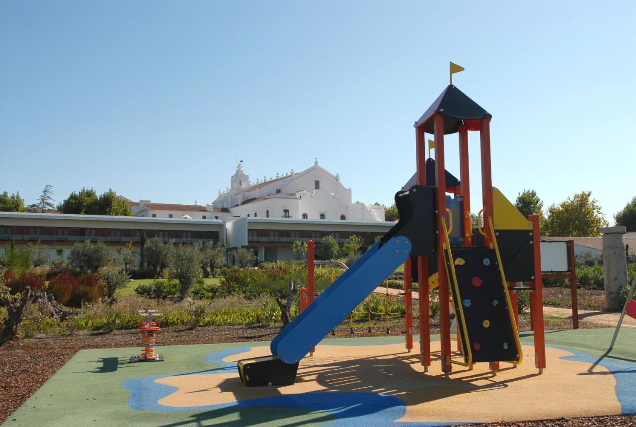 Convento Do Espinheiro, Historic & Hotel 5*