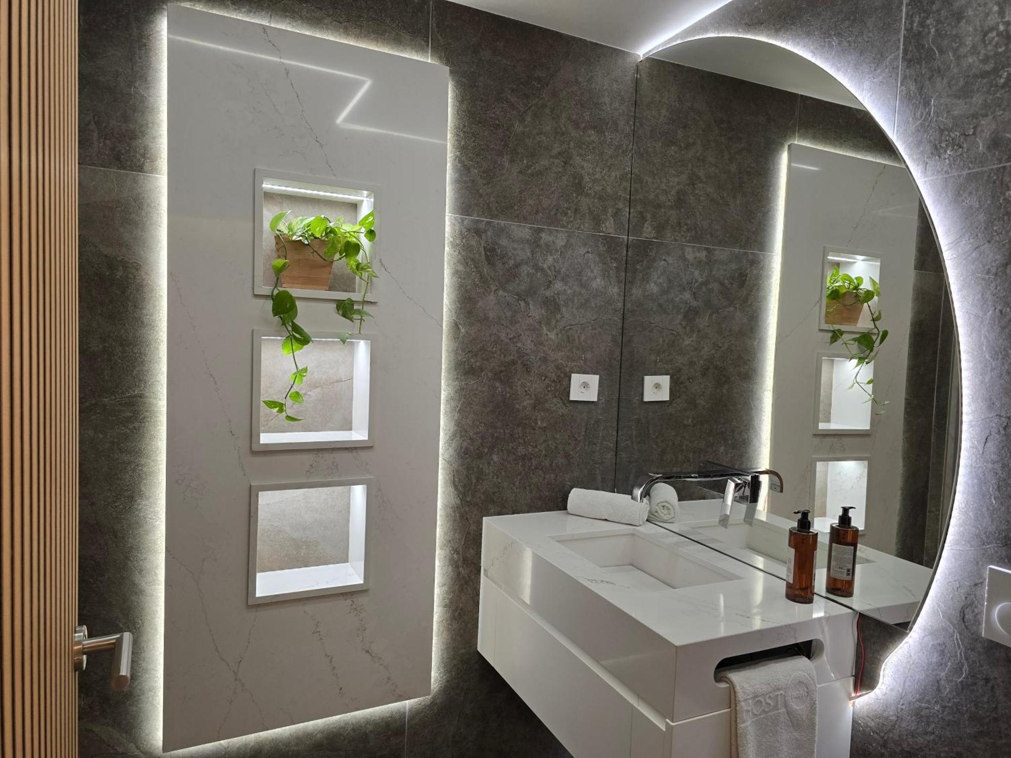 Caparica Luxury By Host-point Apartment