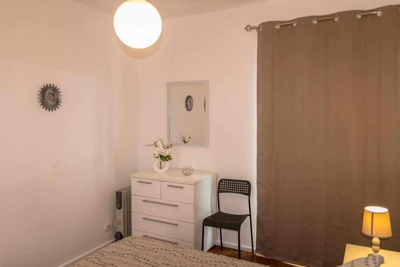 Downtown Da Vitoria Al Apartment *