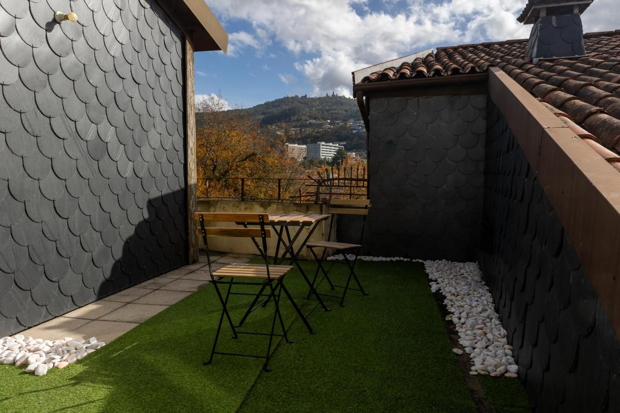 Moniz Terrace * Guimaraes