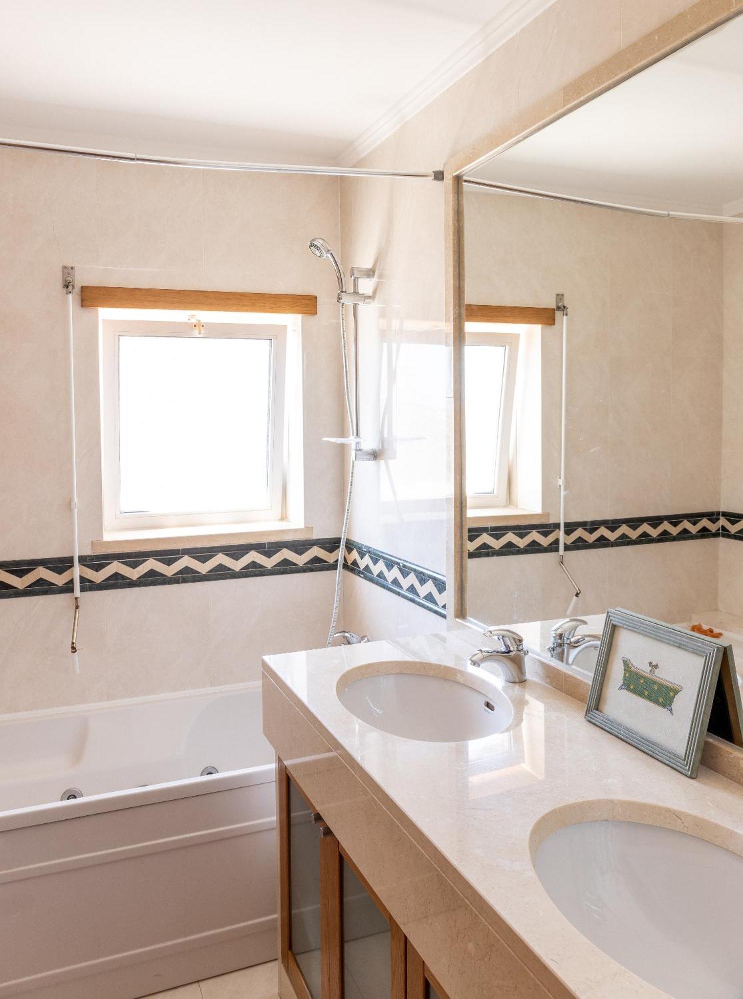 Apartment Terracos Do Castelo By Dolcestay