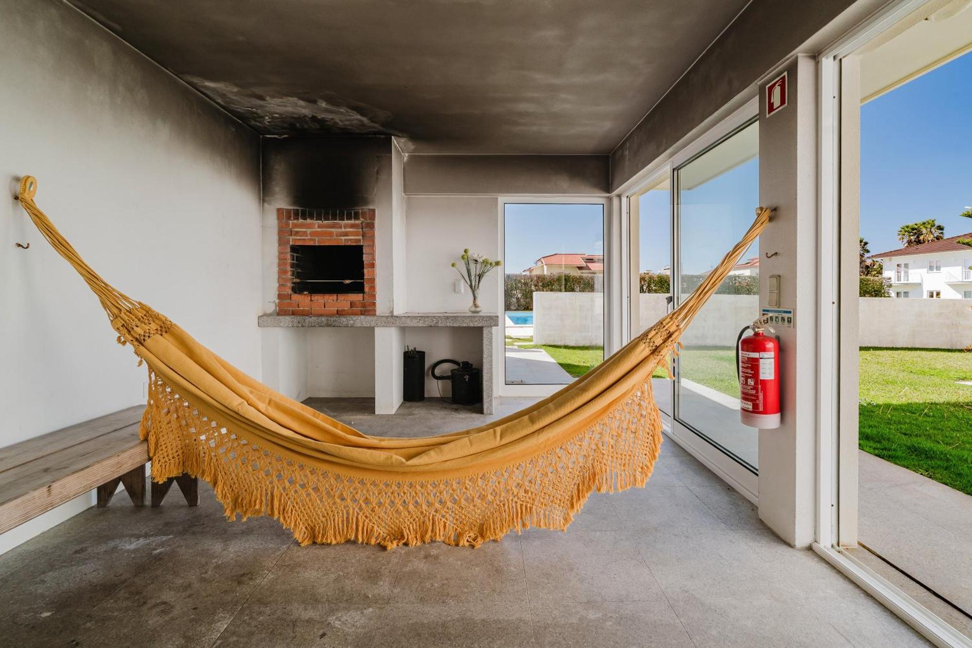 Holiday home Viana Surf House Amorosa