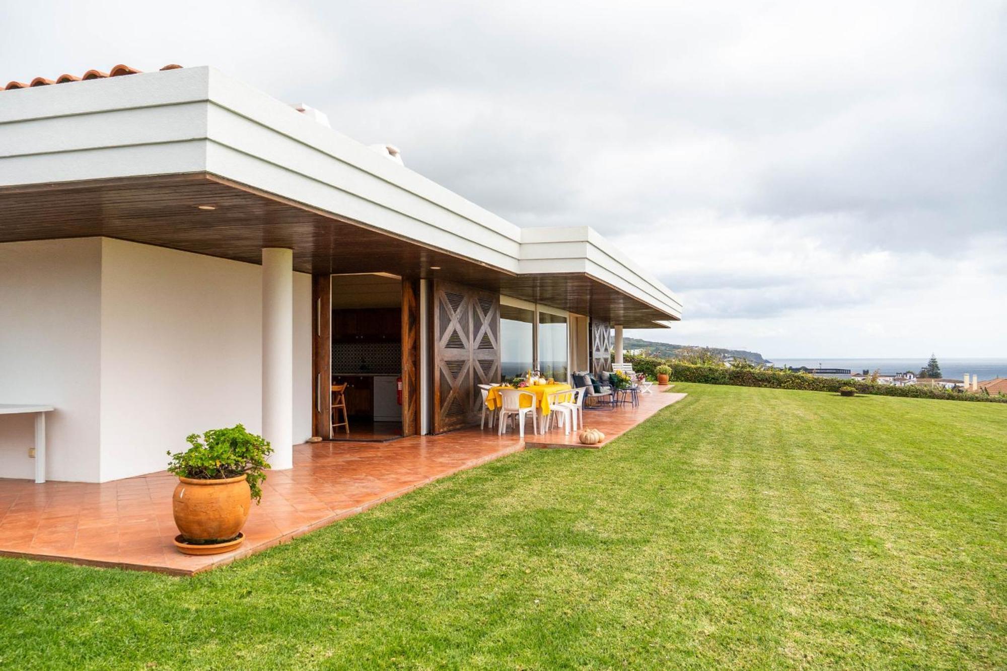 Holiday home The Princess Ring View