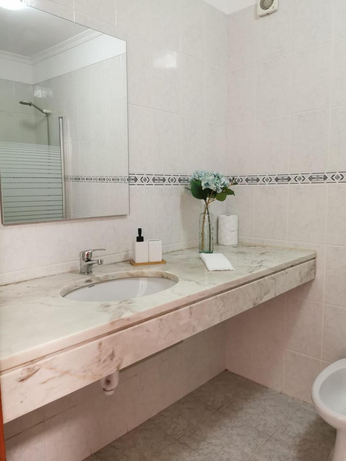 Pico Barcelos - Apartment *
