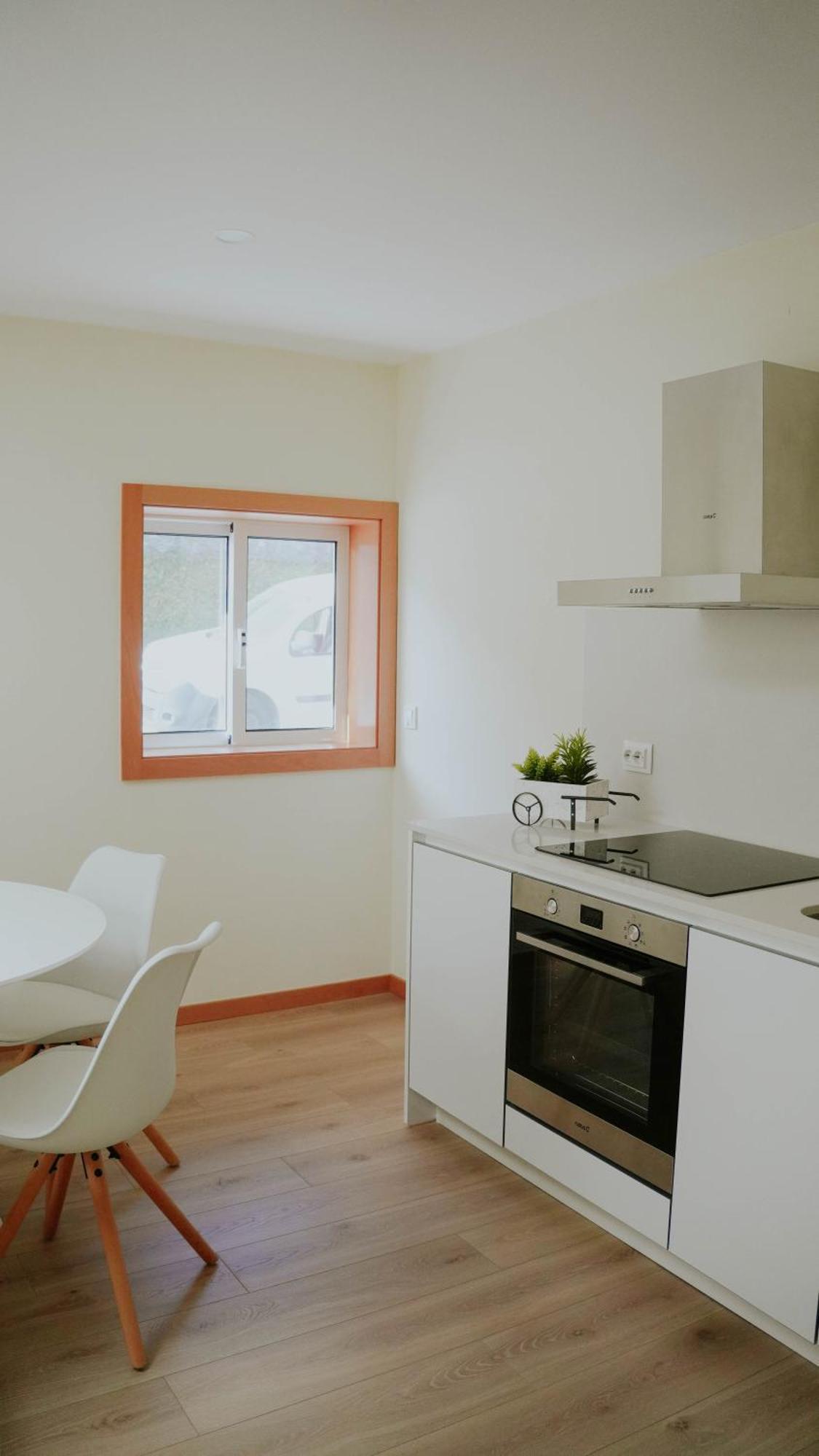Encosta Do Monte Guest house