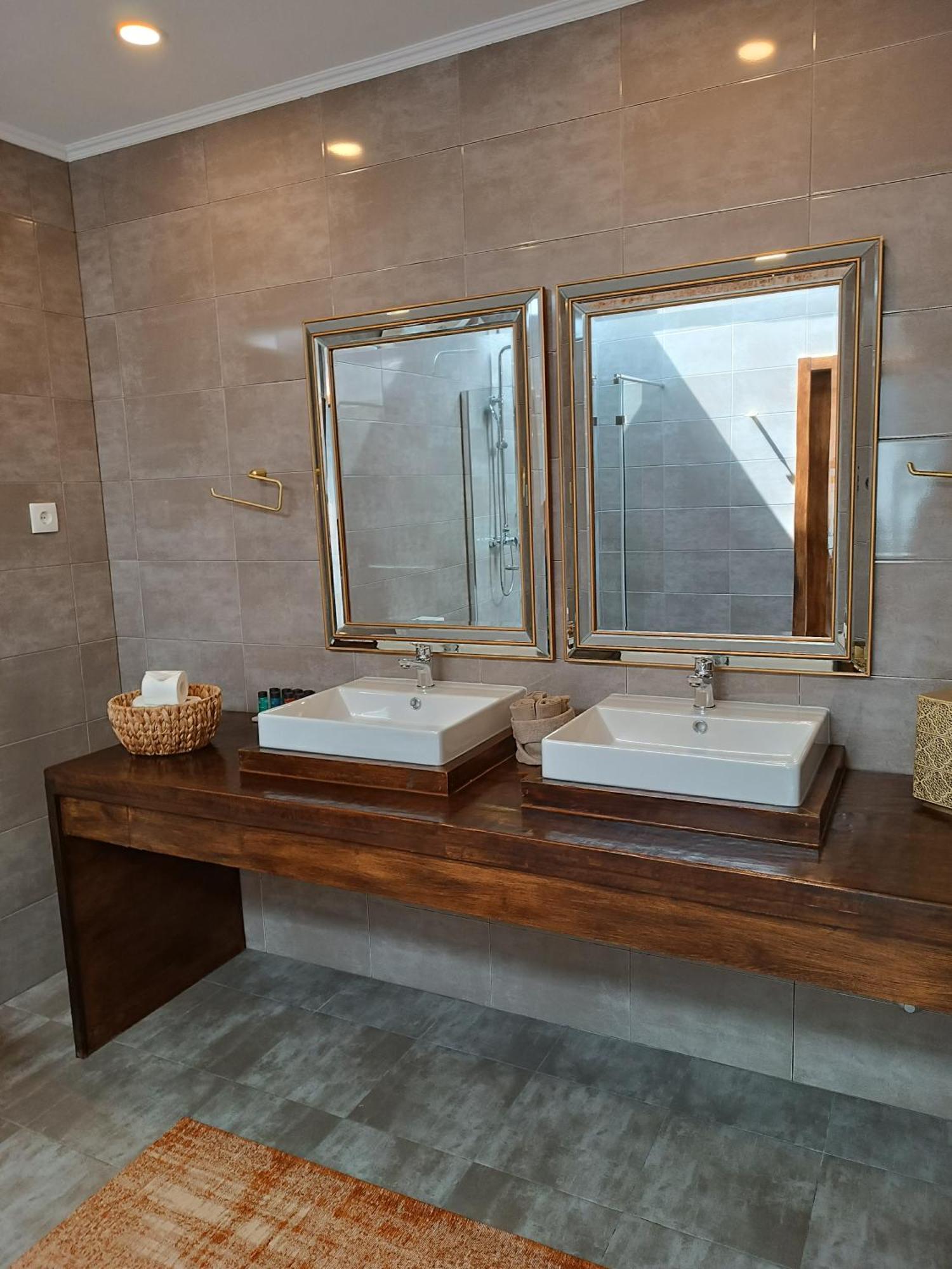 Casa Do Romezal Guest house *