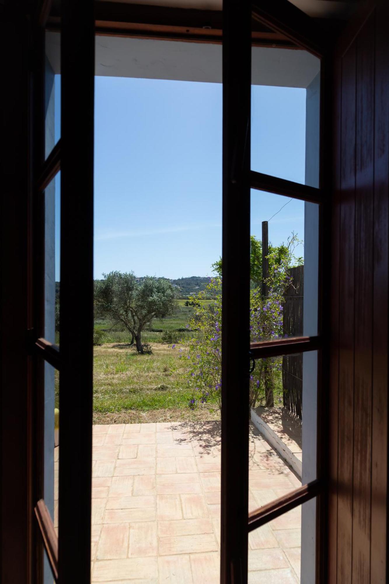 Casas Na Vinha - Monte Da Casteleja, Wine Estate - Eco Farm stay *