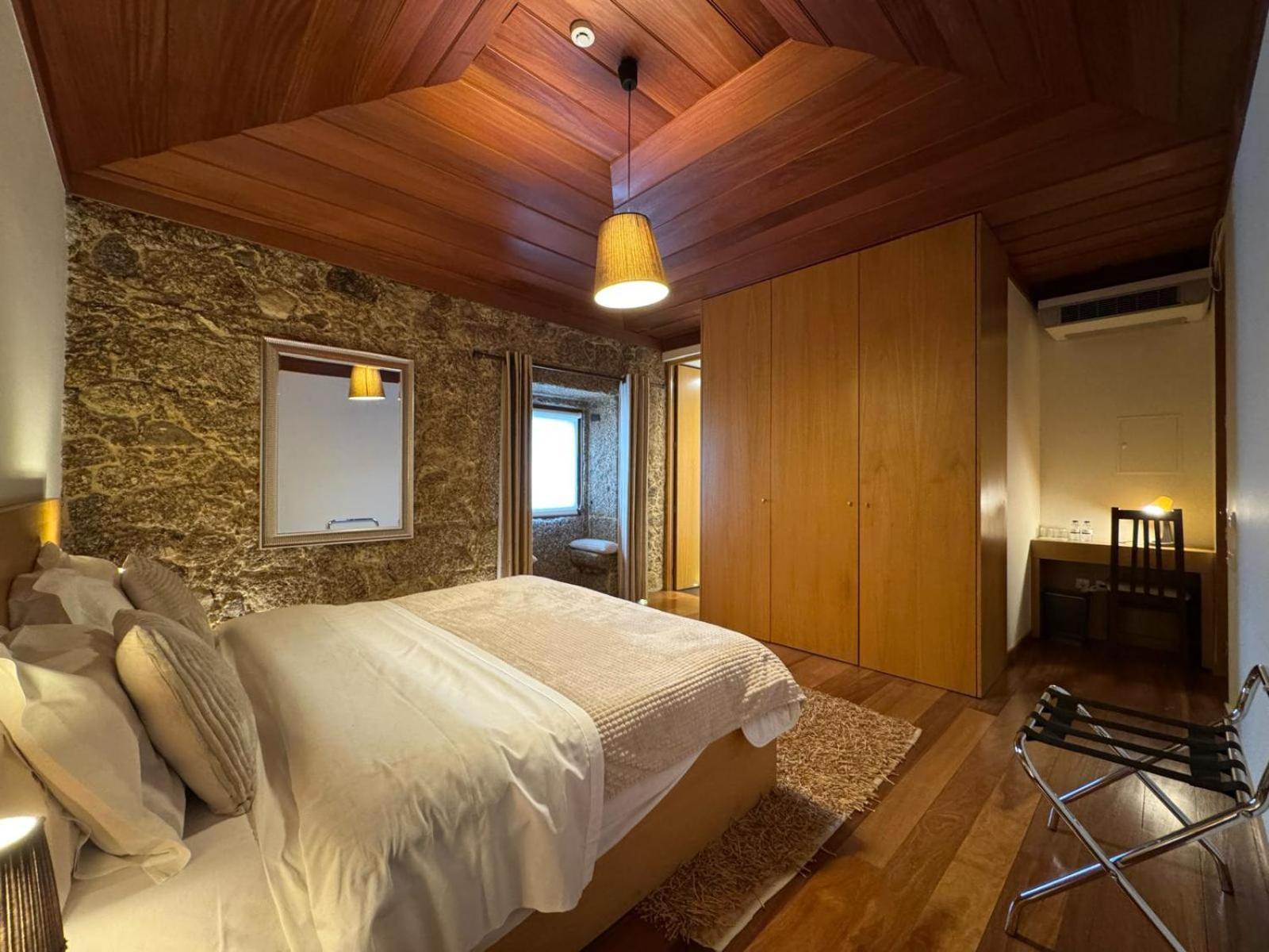 Hotel Rural Alves - Braga - Casa Alves De Torneiros 4*