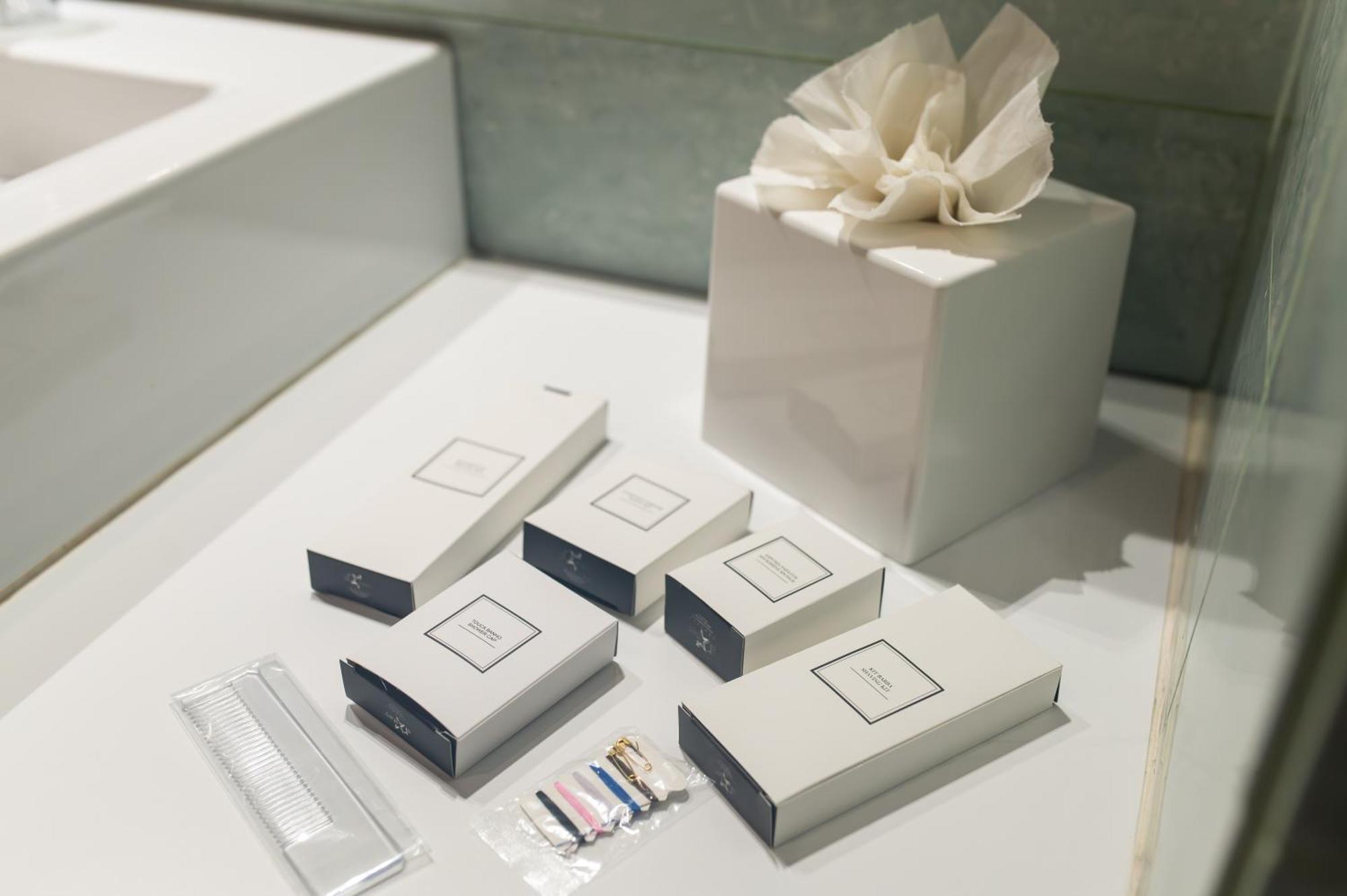 The Azoriani Boutique, Ascend Collection