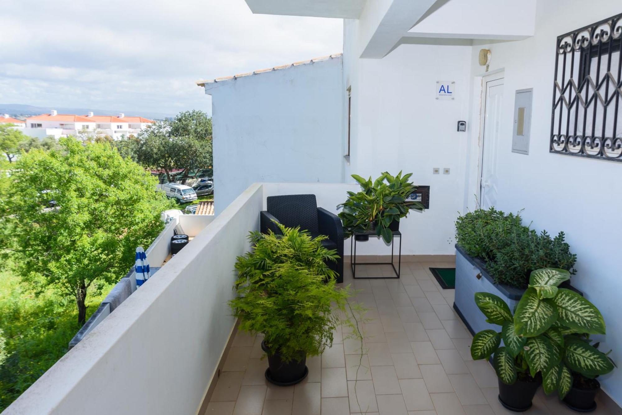 Apartment Hillside With Sea View & Fibre Internet Albufeira