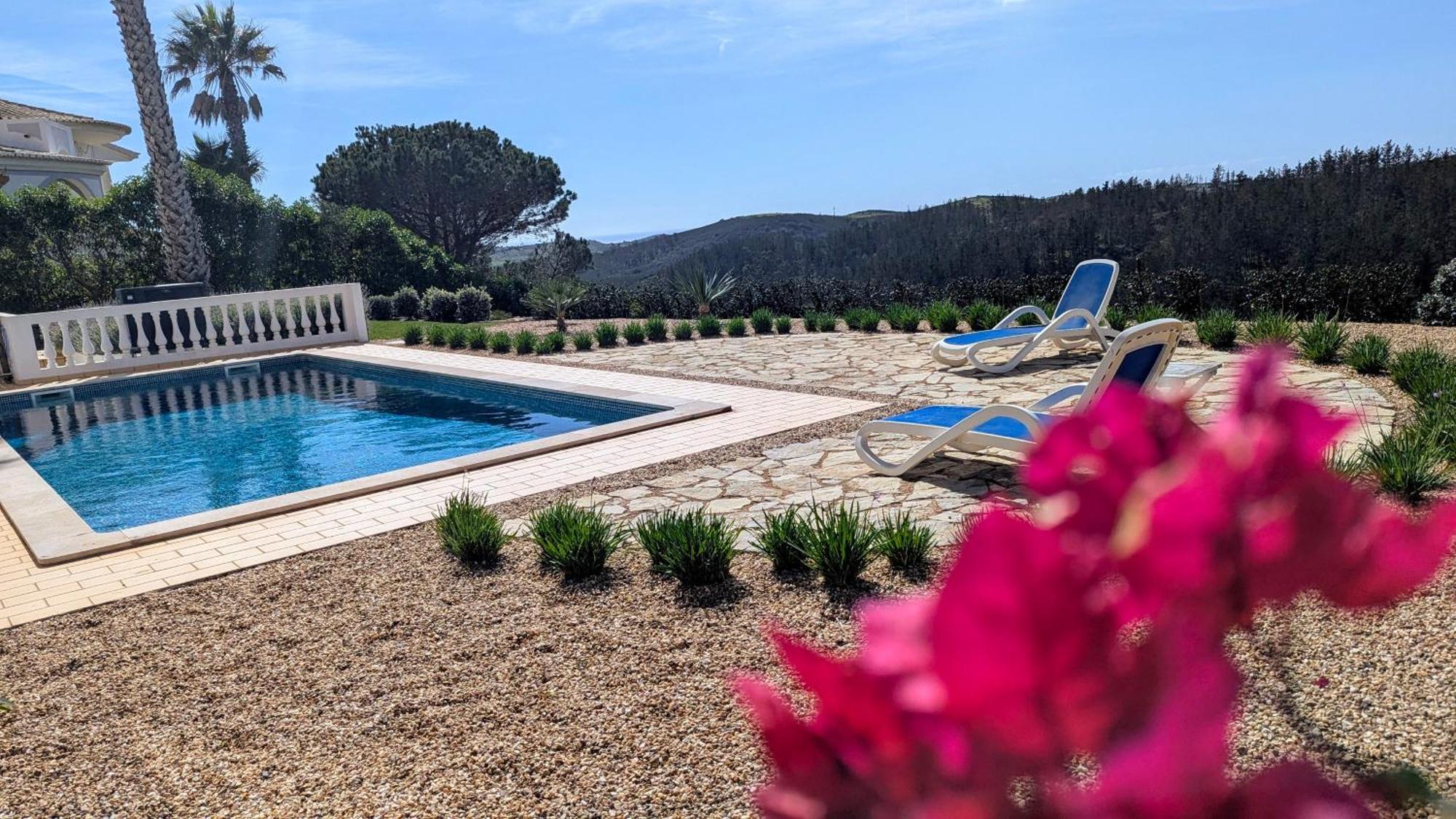 Stunning With Pool & View Near Villa