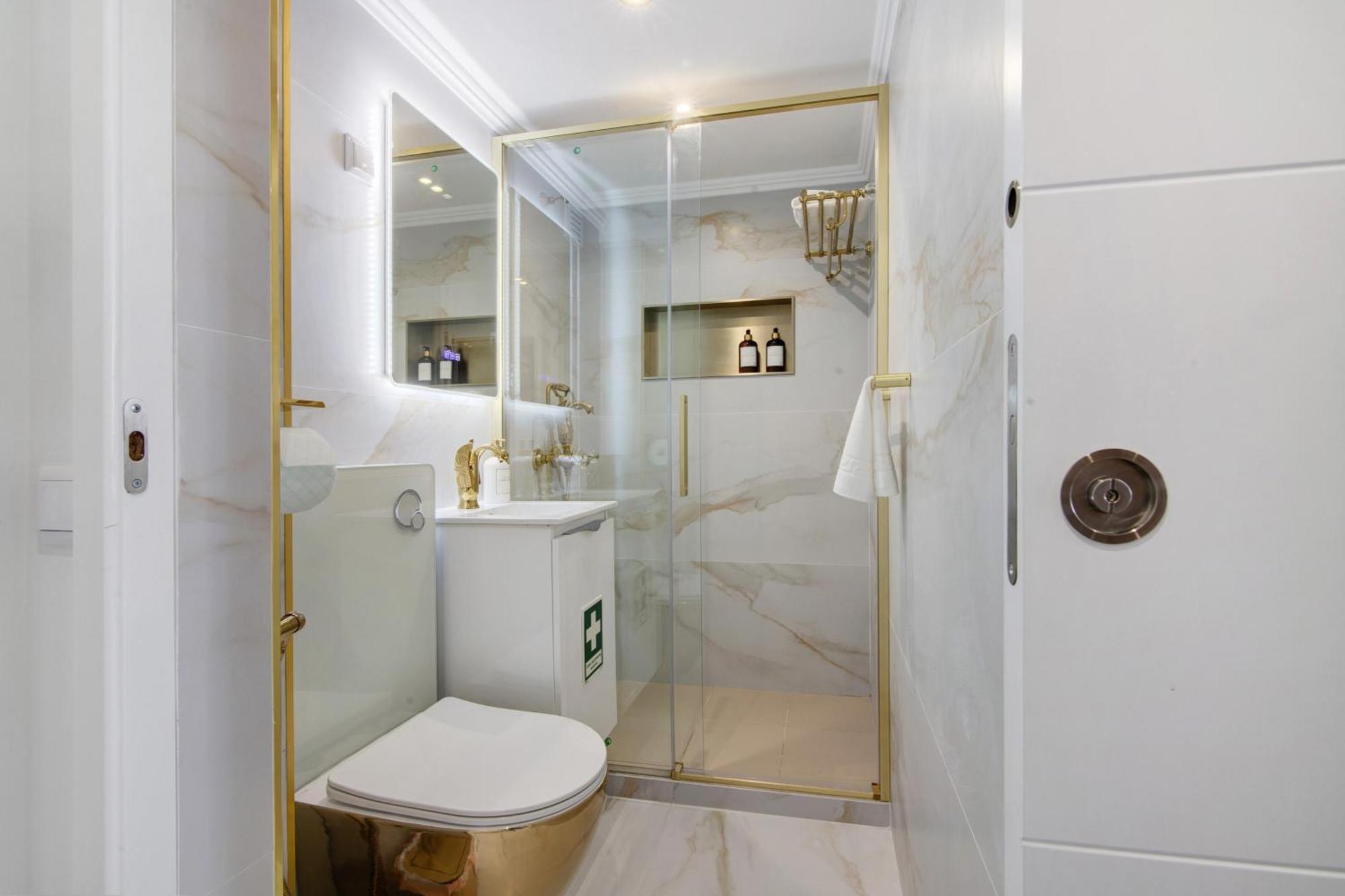 Jungle Flat With Pool T2 Montechoro Apartment Albufeira
