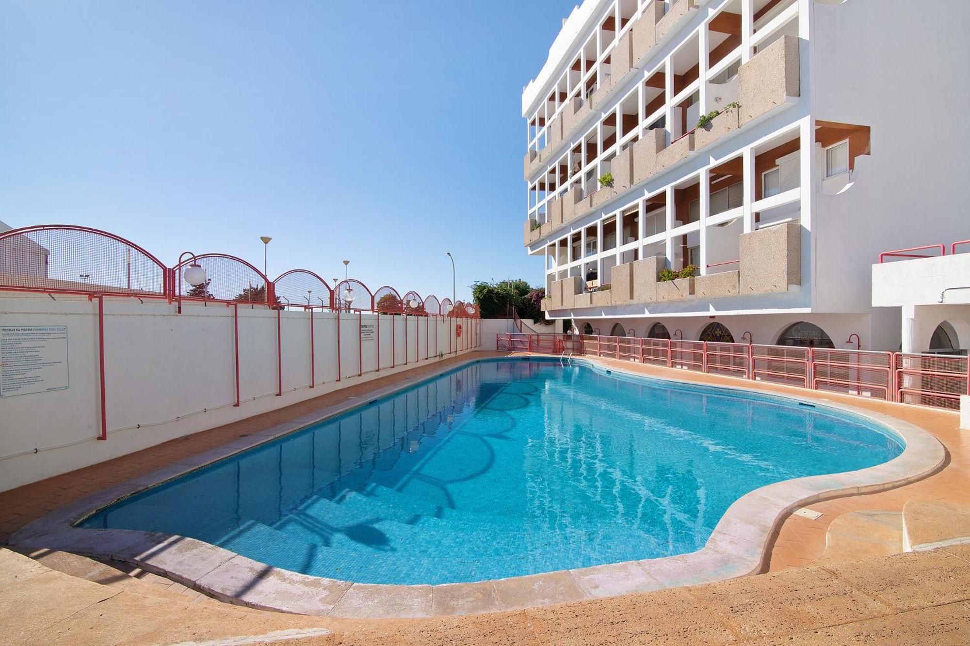 Jungle Flat With Pool T2 Montechoro Apartment Albufeira