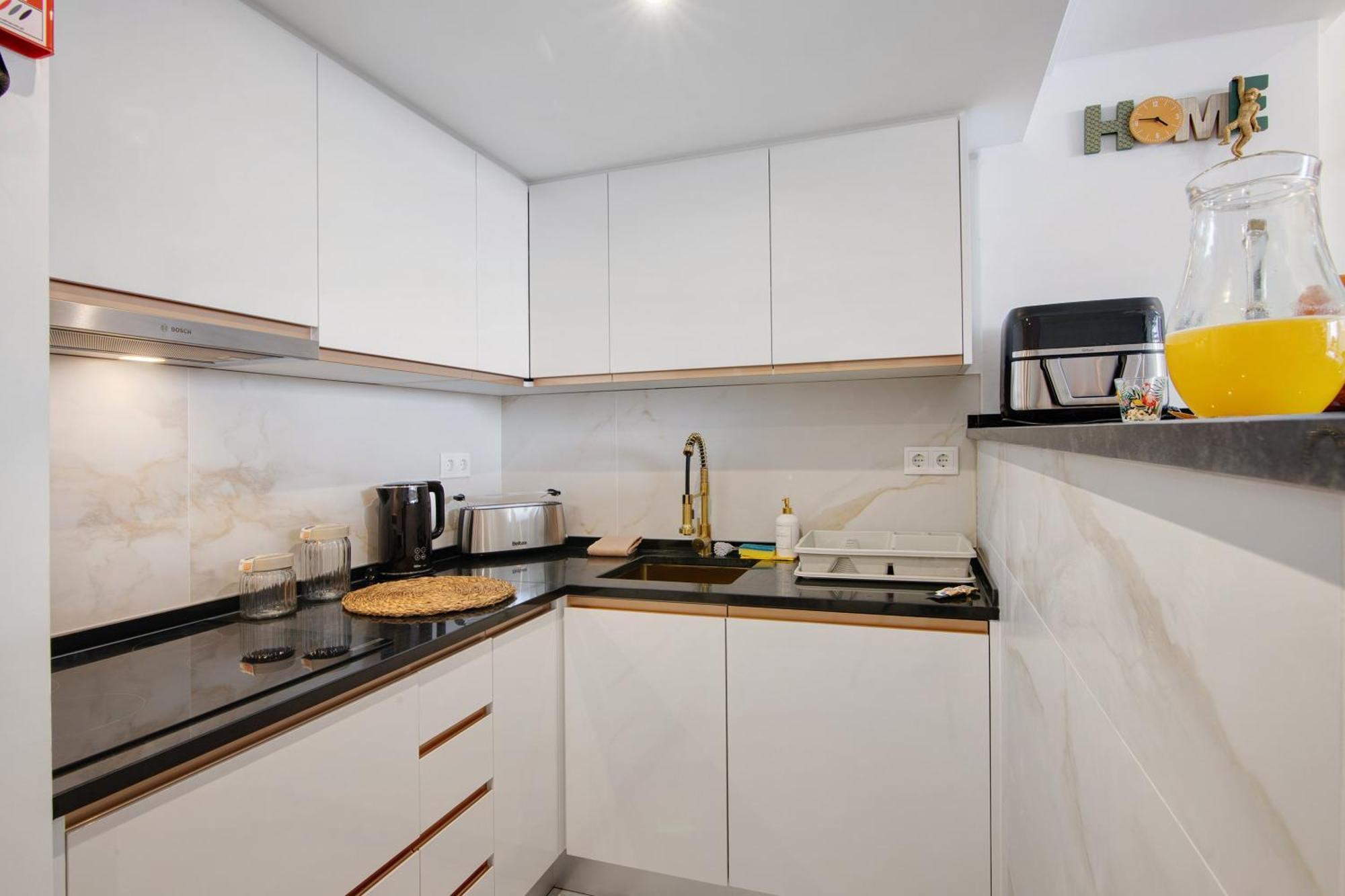 Apartment Jungle Flat With Pool T2 Montechoro Albufeira