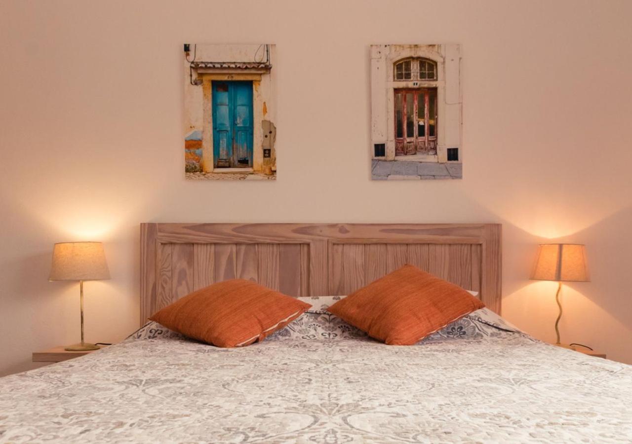 Bed & Breakfast Entrecolinas Paderne (Faro)