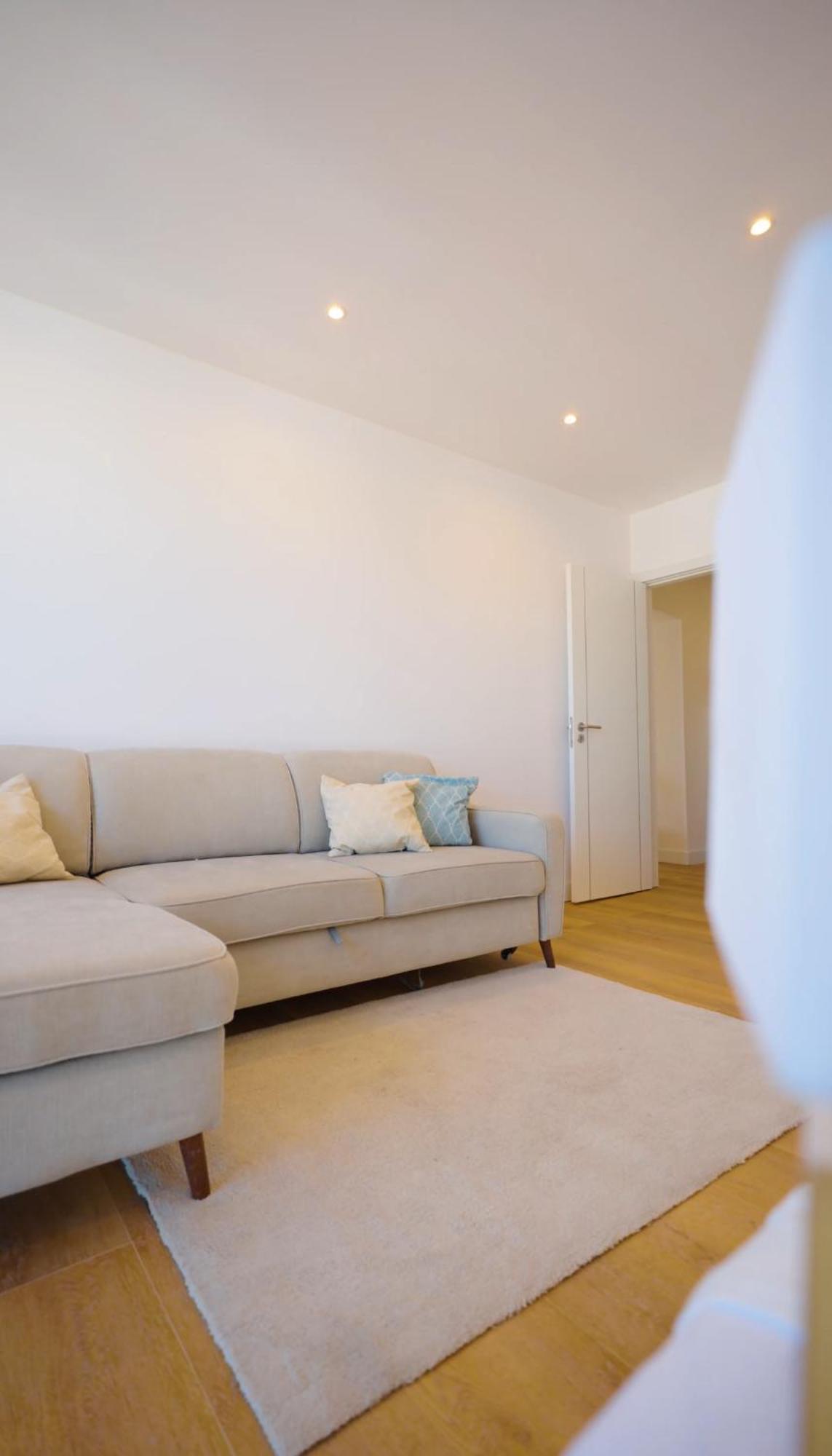 Apartamento Front Costa Caparica Lisbon *