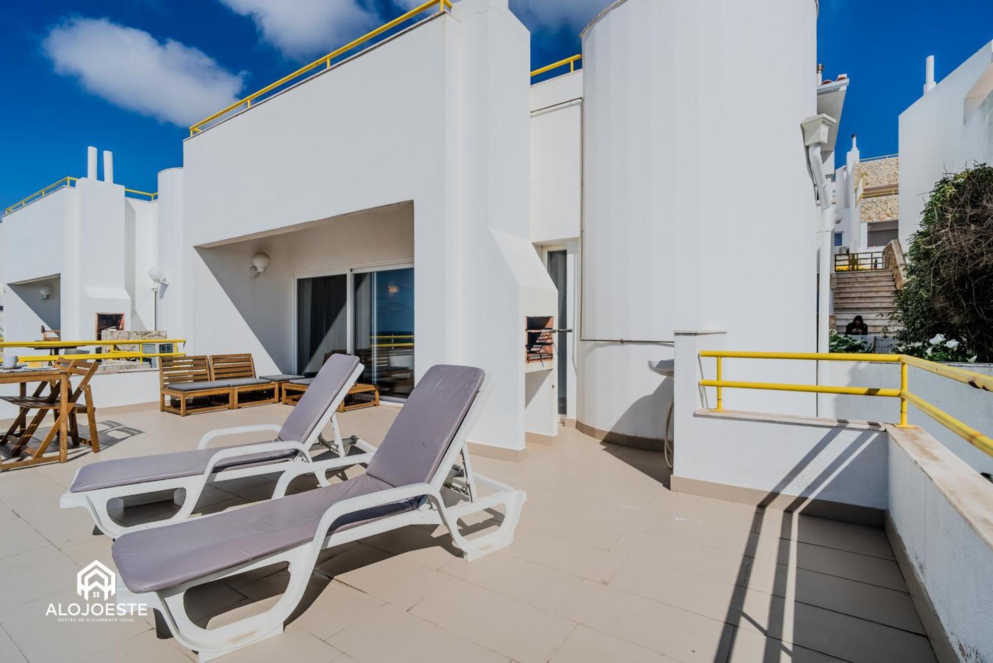 Panoramic Sea View Apartment *