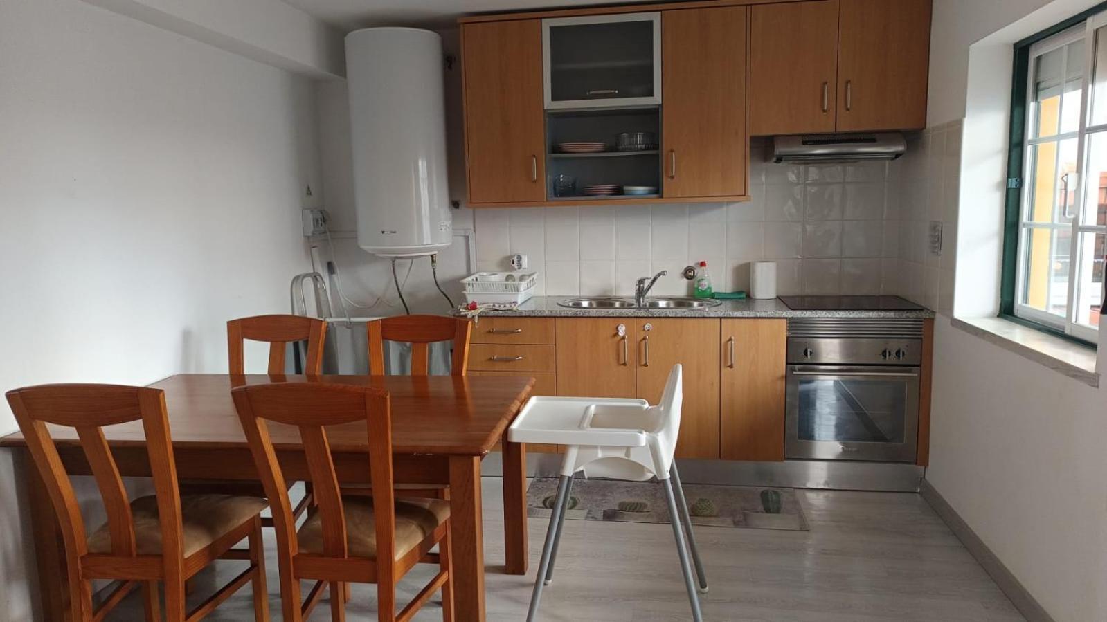 Waters House * Peniche