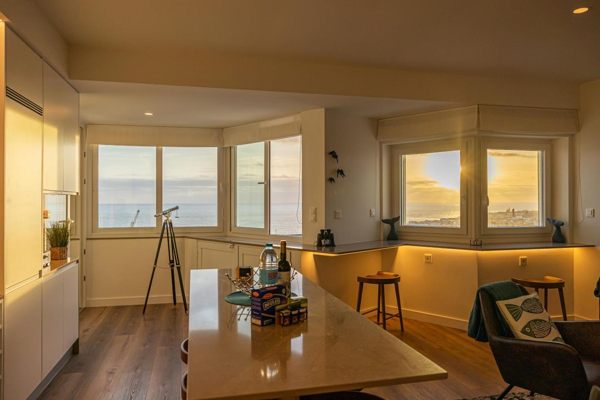 Azores Penthouse - Premium Flat Ponta Delgada (Sao Miguel)