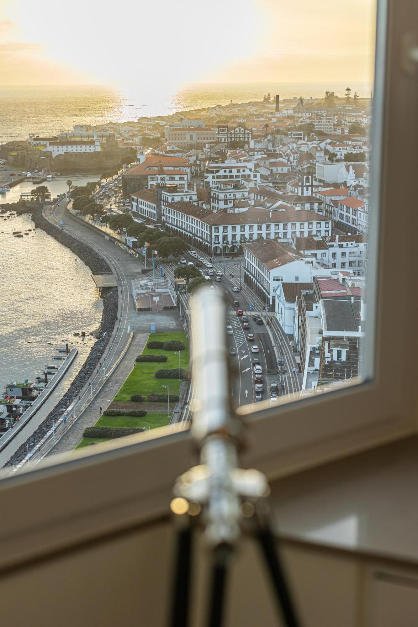 Azores Penthouse - Premium Flat Apartment