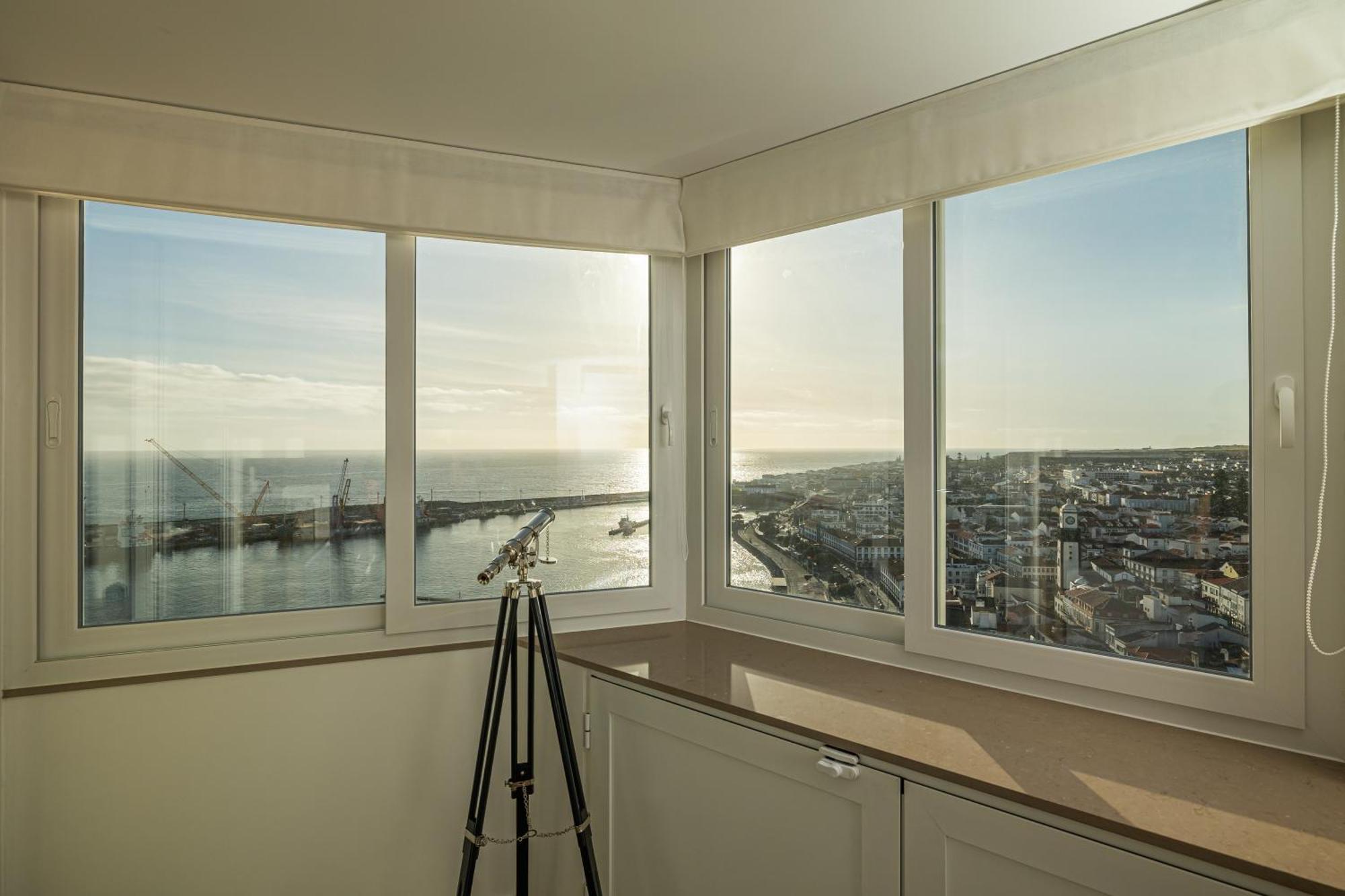 Azores Penthouse - Premium Flat *