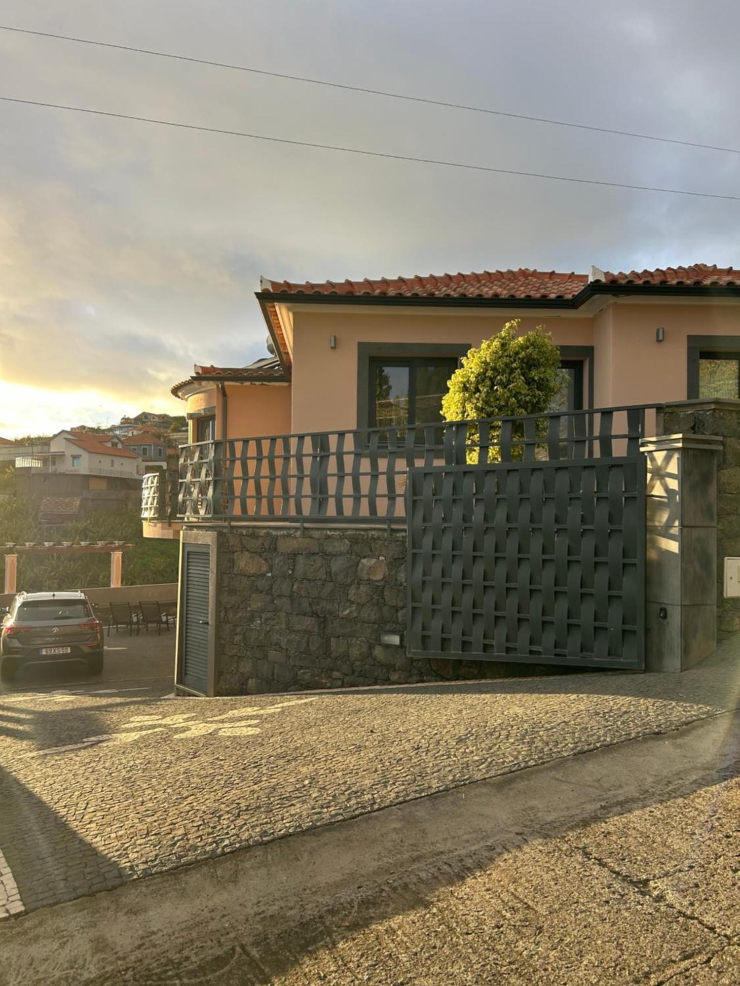 Villa Rose Sun House *