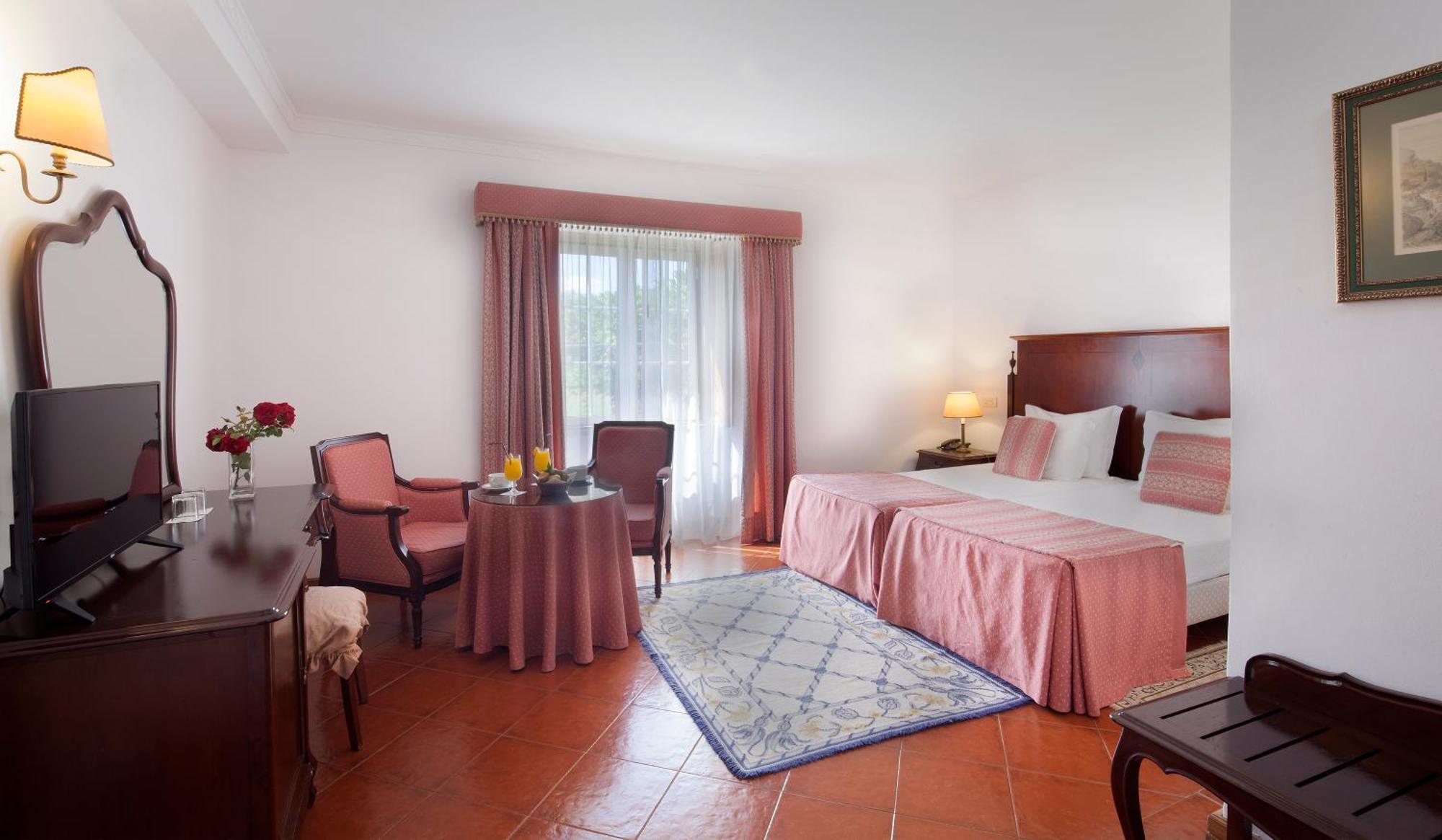 Turim Club Azeitao Hotel