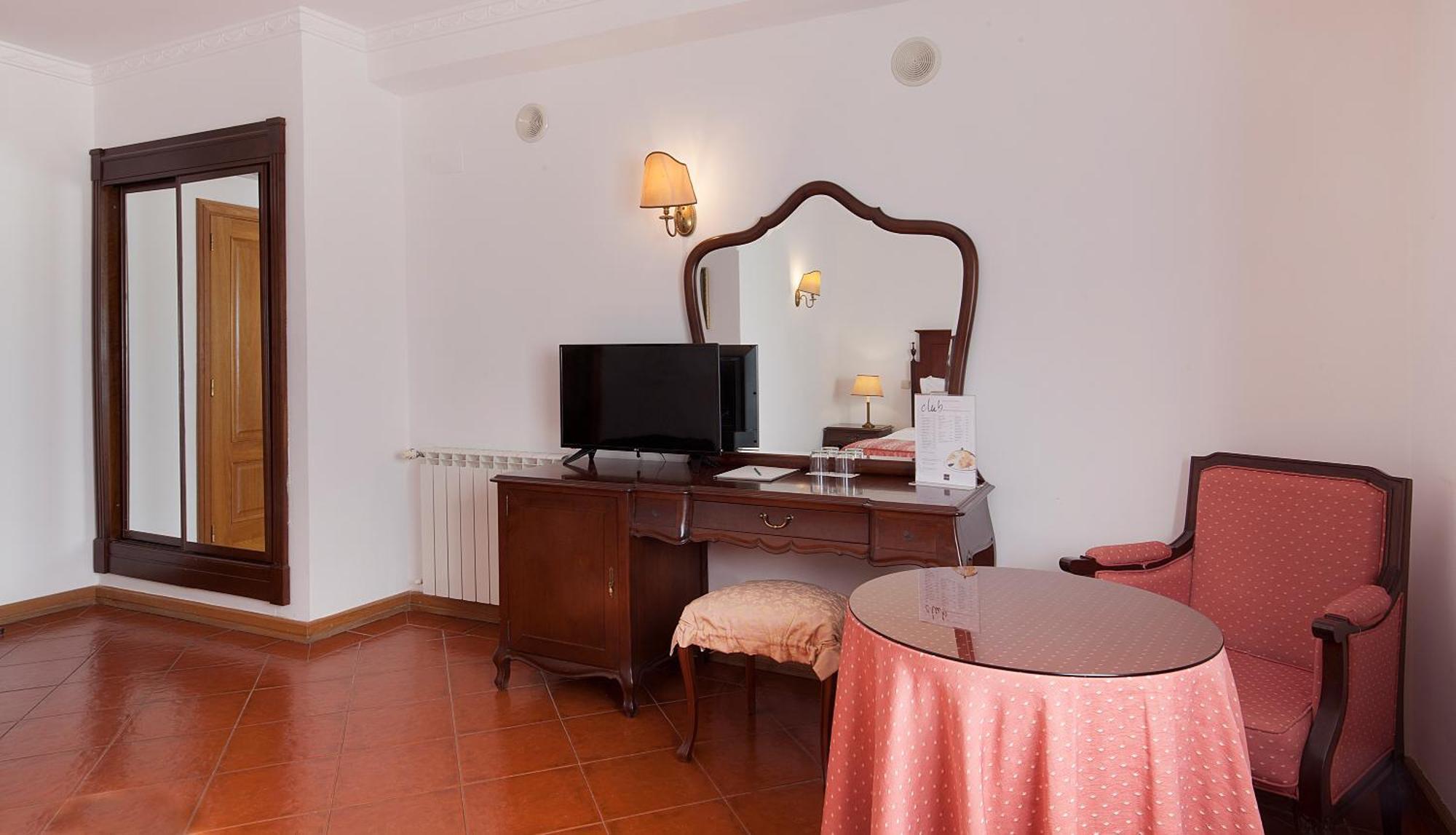 Hotel Turim Club Azeitao 4*