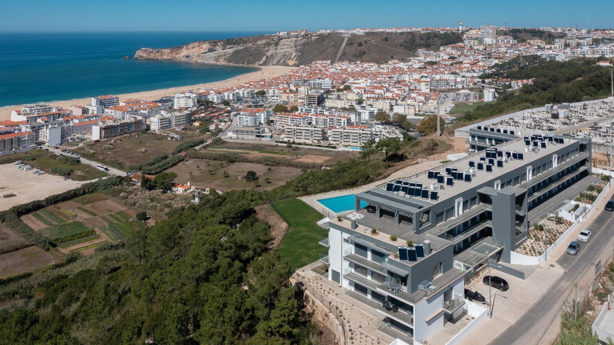 Sunset Paradise - By Sch Apartamento Nazaré