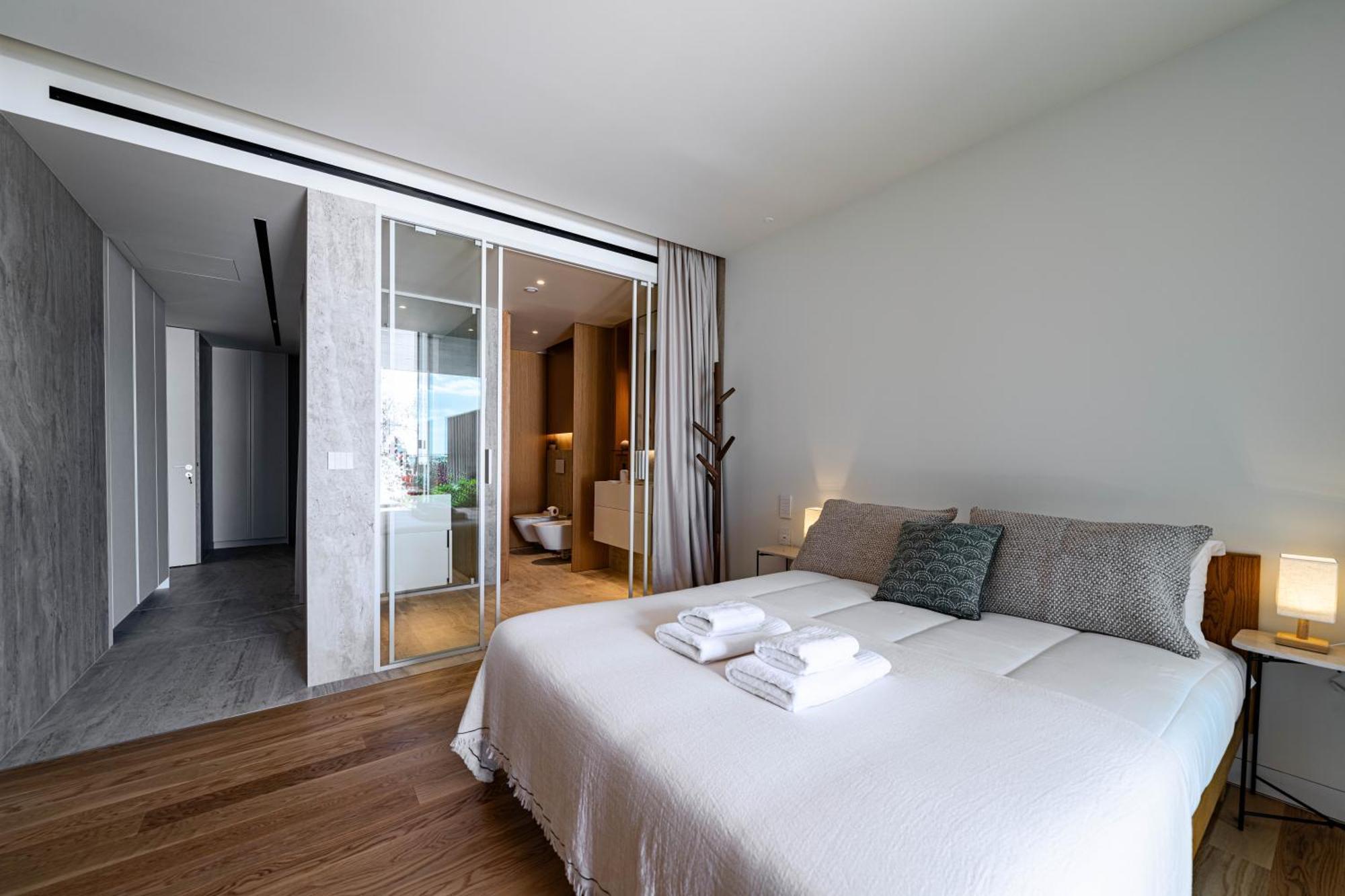 Savoy Monumentalis 2b Or Not 2b By Lm&ac Signature Appartement *