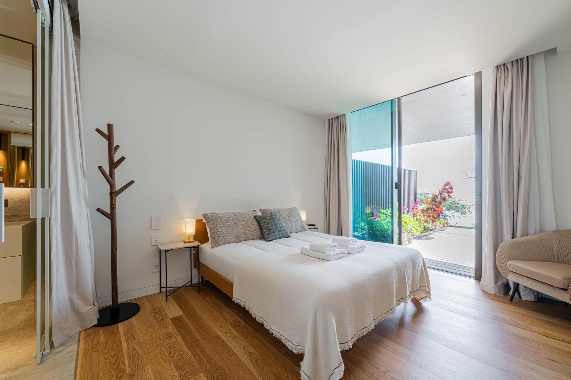 Appartement Savoy Monumentalis 2b Or Not 2b By Lm&ac Signature *